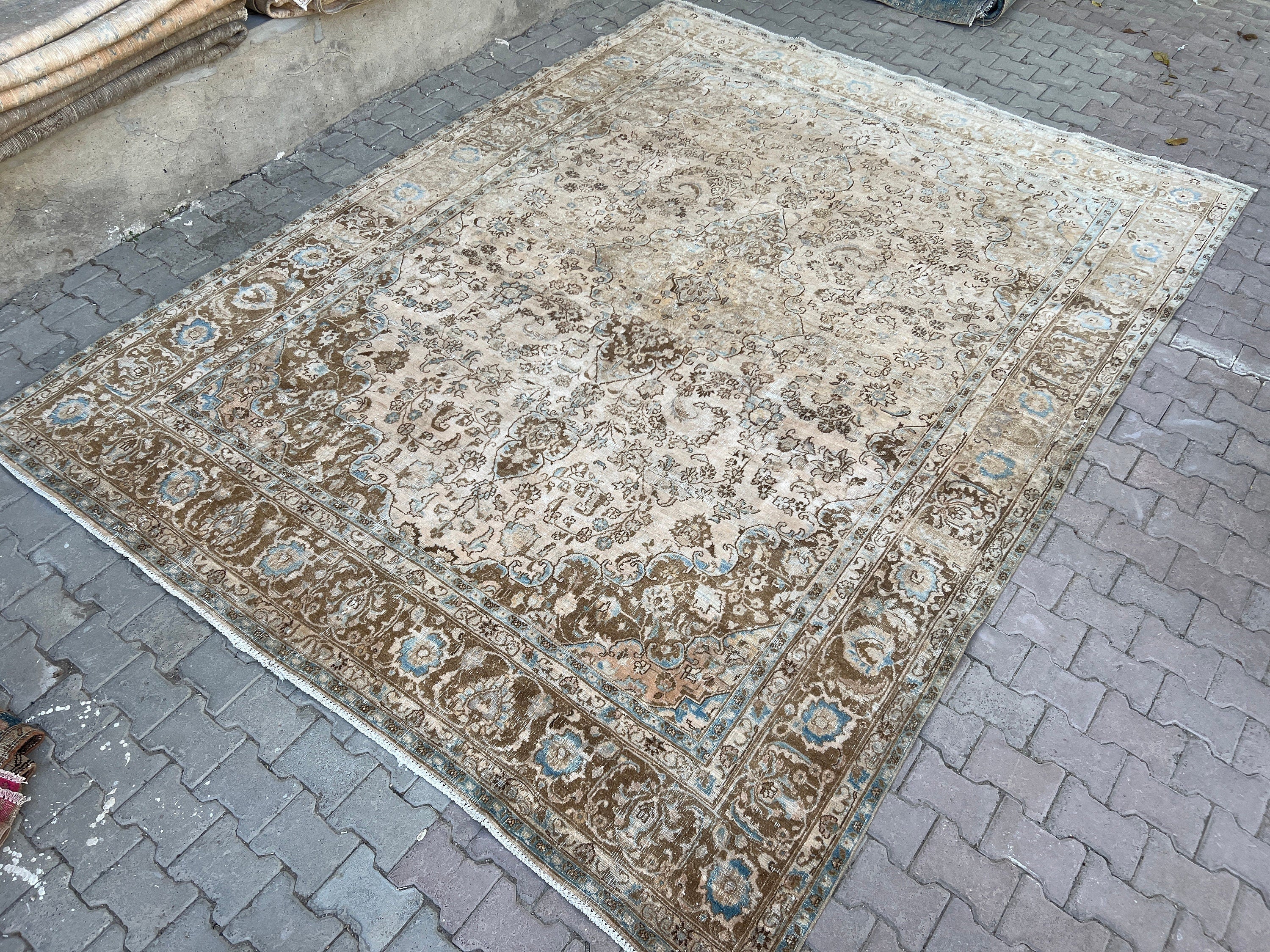 Extra Large Hand Knotted Wool Rug: Vintage Turkish Carpet (9.35x12.70 ft)
