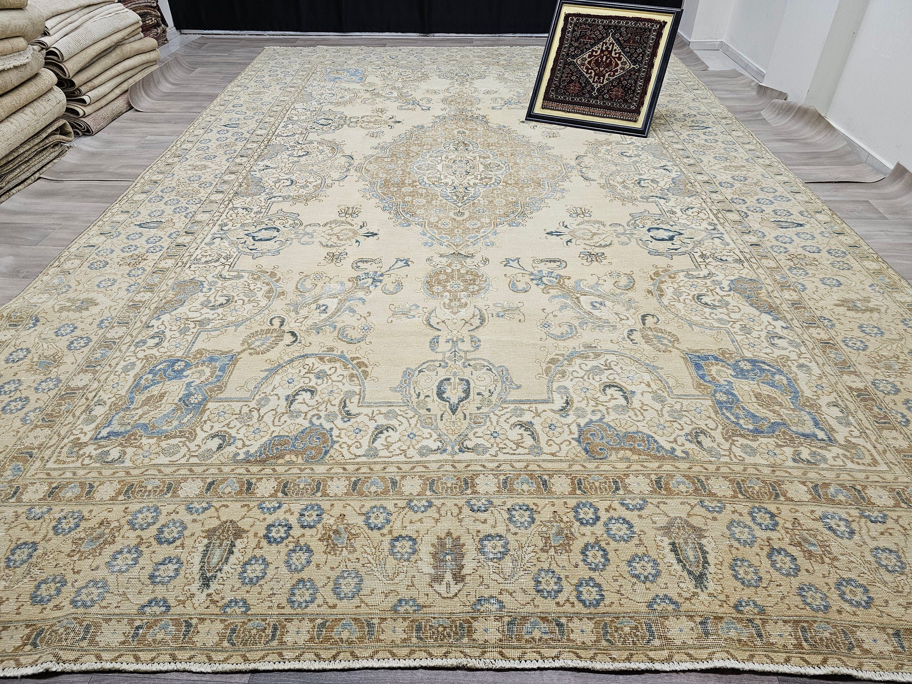 11x16 Extra Large Vintage Oushak Rug: Neutral Beige, Blue & Brown Wool
