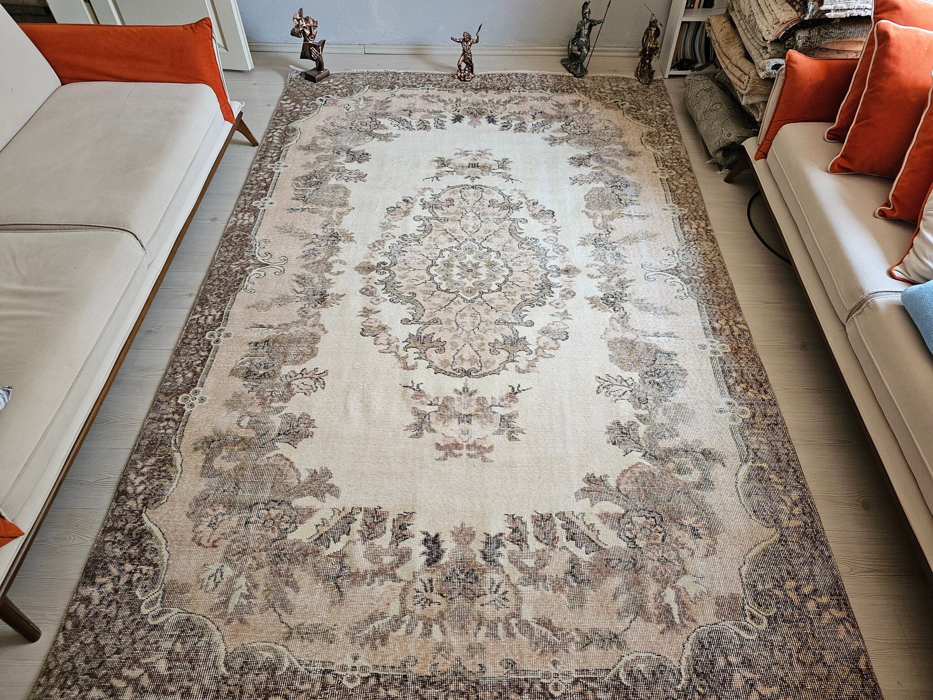 Vintage Turkish Oushak Rug: Hand-Knotted Wool Area Rug (6.55x10.25 ft)