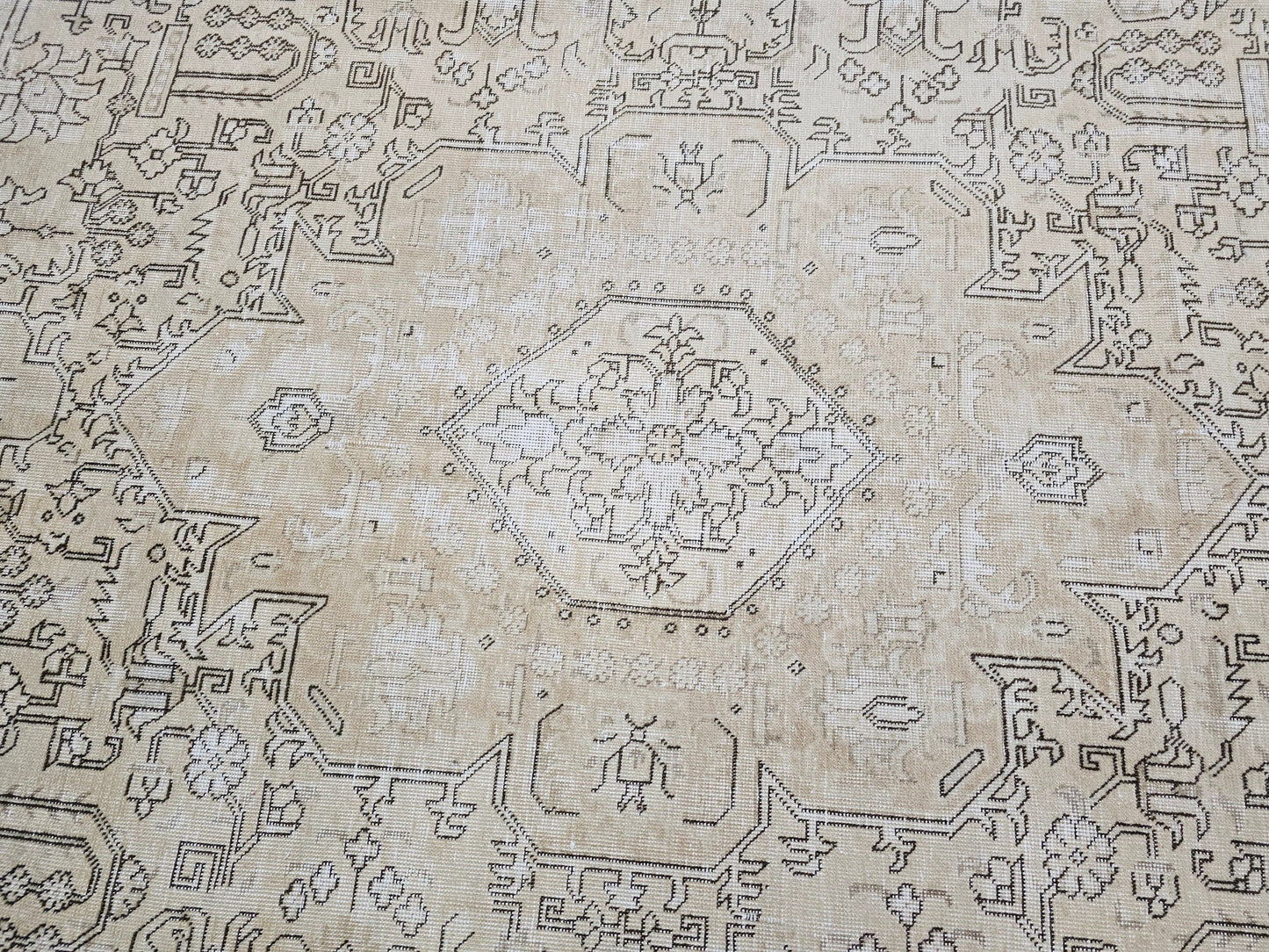 Vintage Turkish Oushak Rug 9x12 Large Beige Area Rug Handwoven Neutral Persian Carpet Distressed Antique Living Room Rug //9.20x12 feet