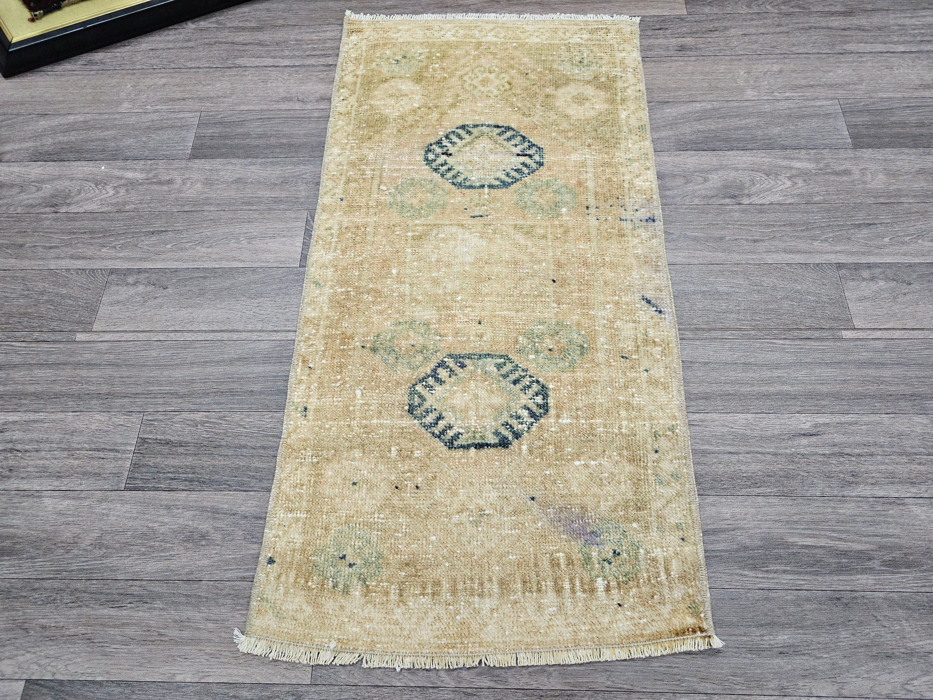 Vintage Turkish Oushak Doormat - Neutral Bath Mat 20x38 inches