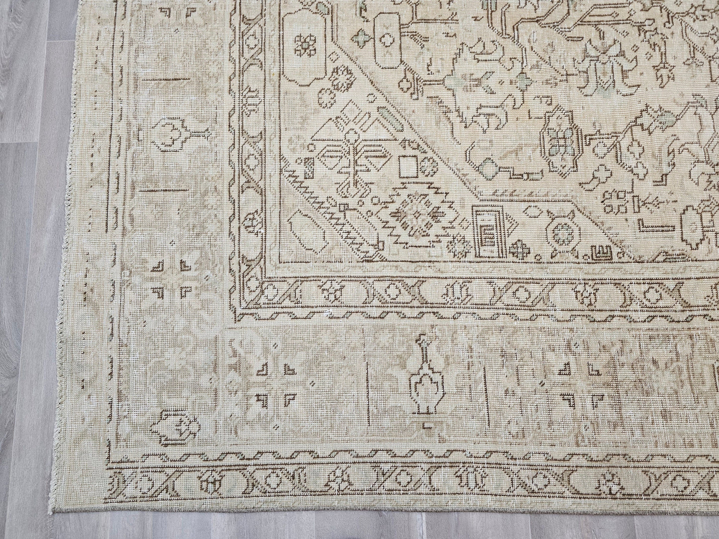 Hand Knotted Wool 9x12 Turkish Rug/ Oversized Vintage Carpet/ Large Oriental Area Rug for Livingroom and Saloon/ Heriz Rug