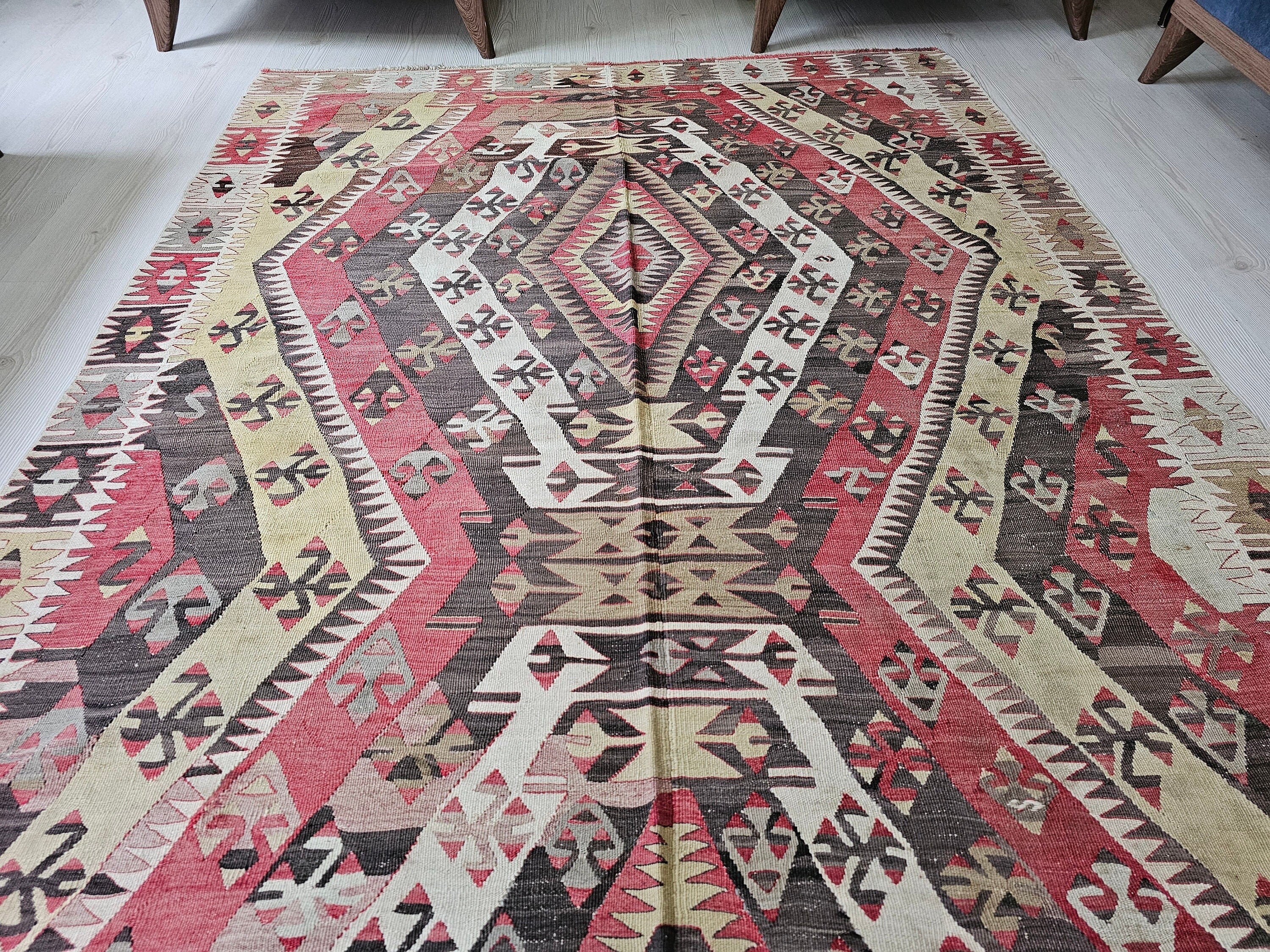 Vintage Oushak Kilim Rug: Large Turkish Bohemian Area Rug (4.9 x 12.25 ft)