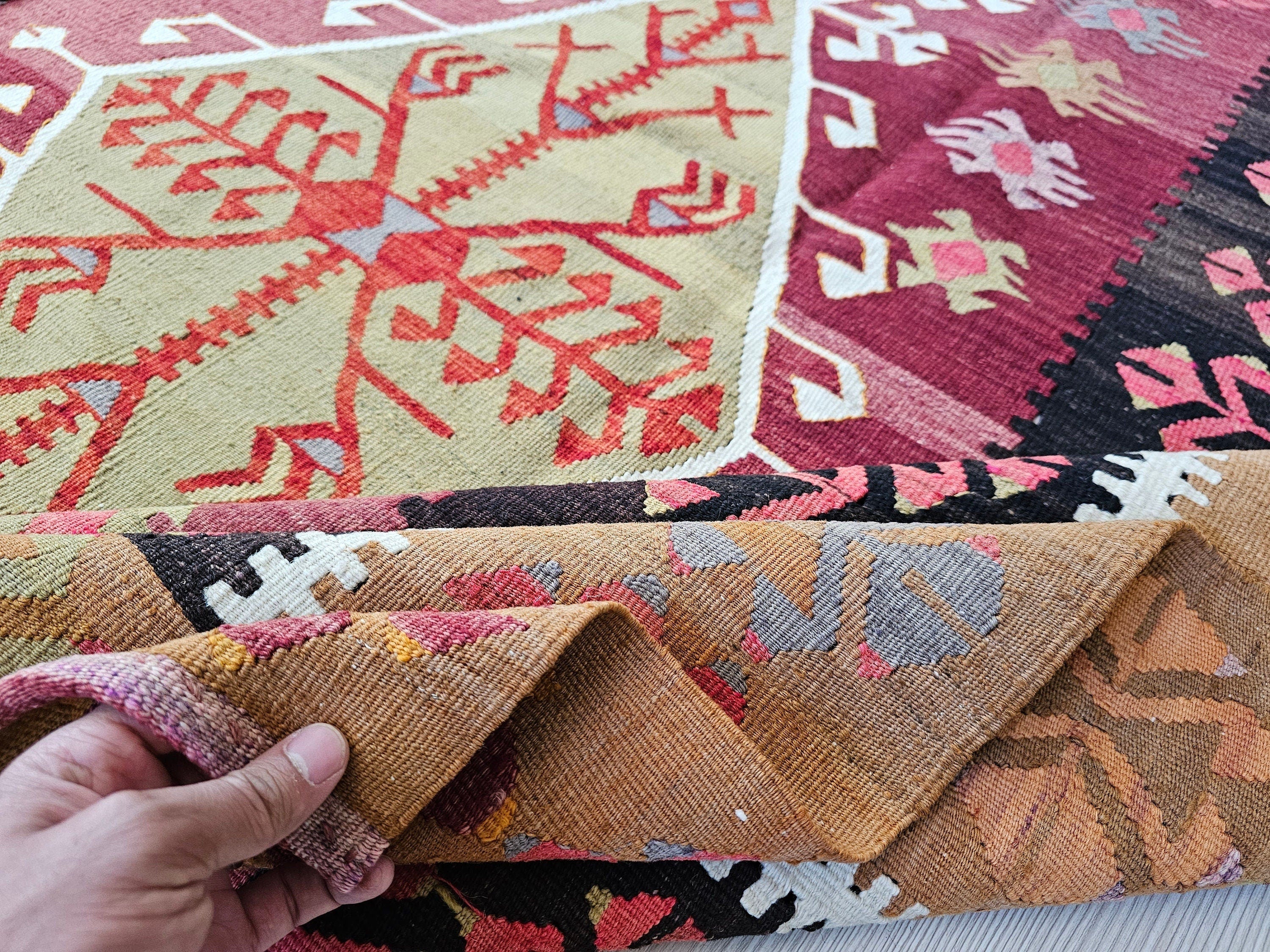Large Vintage Kilim Rug: Hand-Knotted Wool, 8.25x11.65 ft