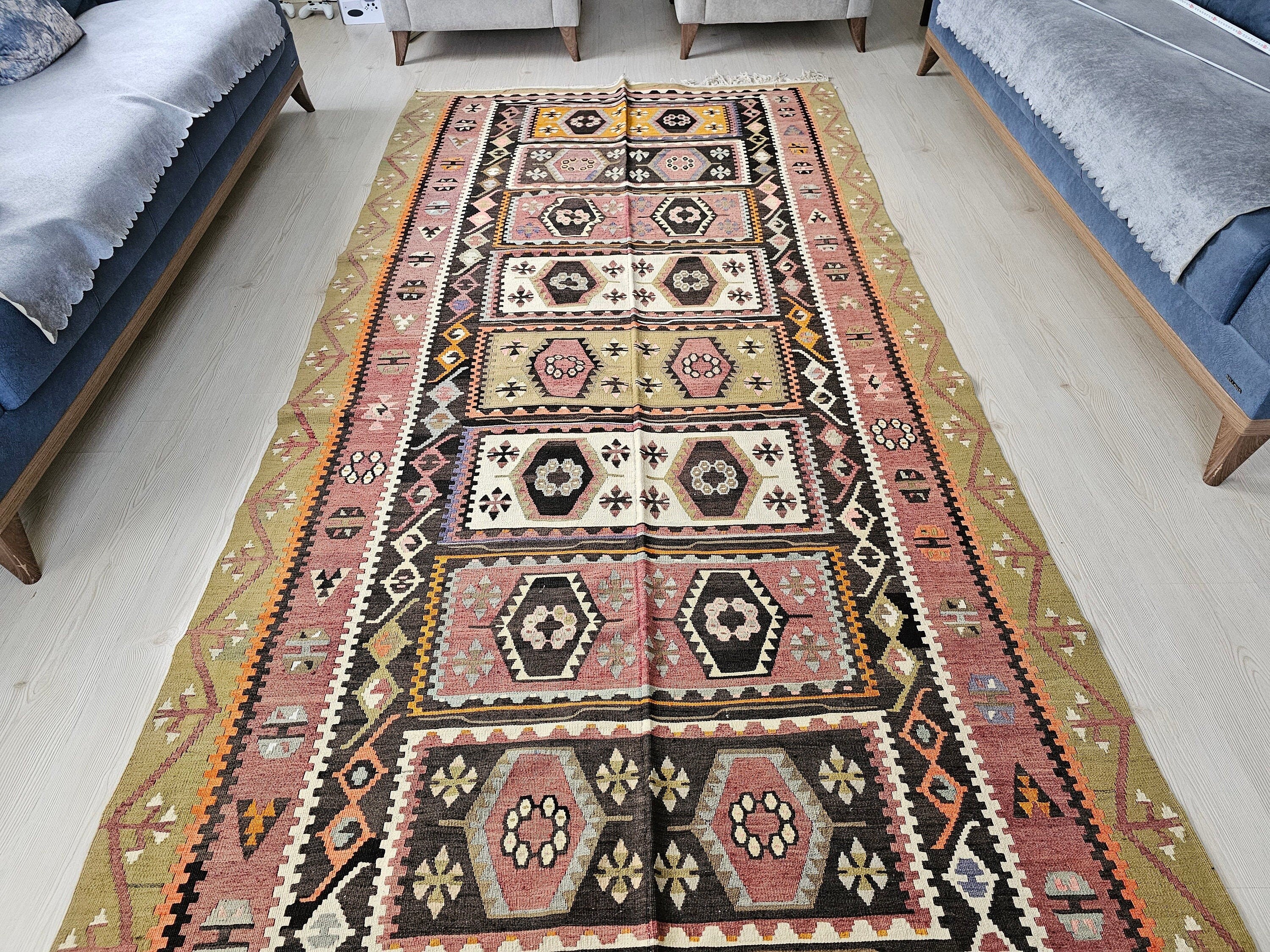 Handwoven Turkish Kilim Rug: 5x11.5 ft Vintage Wool Rug