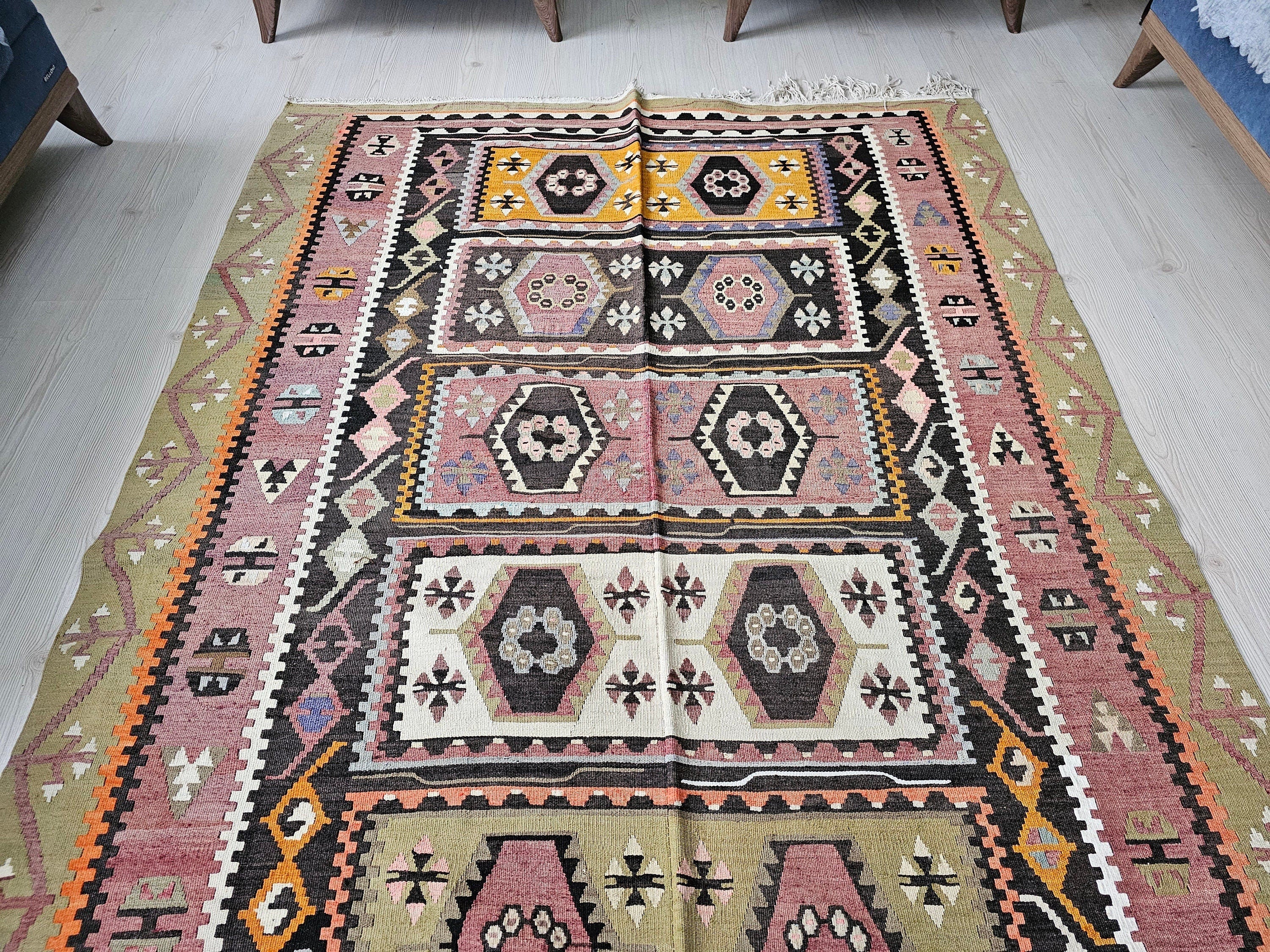 Handwoven Turkish Kilim Rug: 5x11.5 ft Vintage Wool Rug