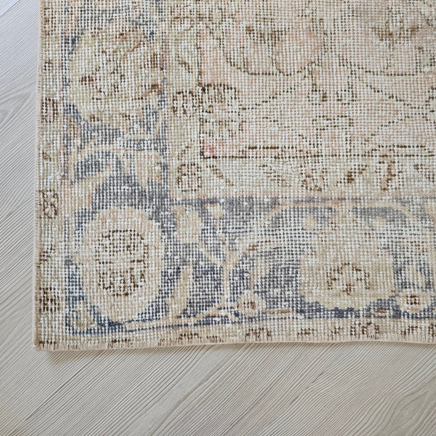 2x2.75 feet Floral Vintage Turkish Wool Doormat - Mini Oushak Rug