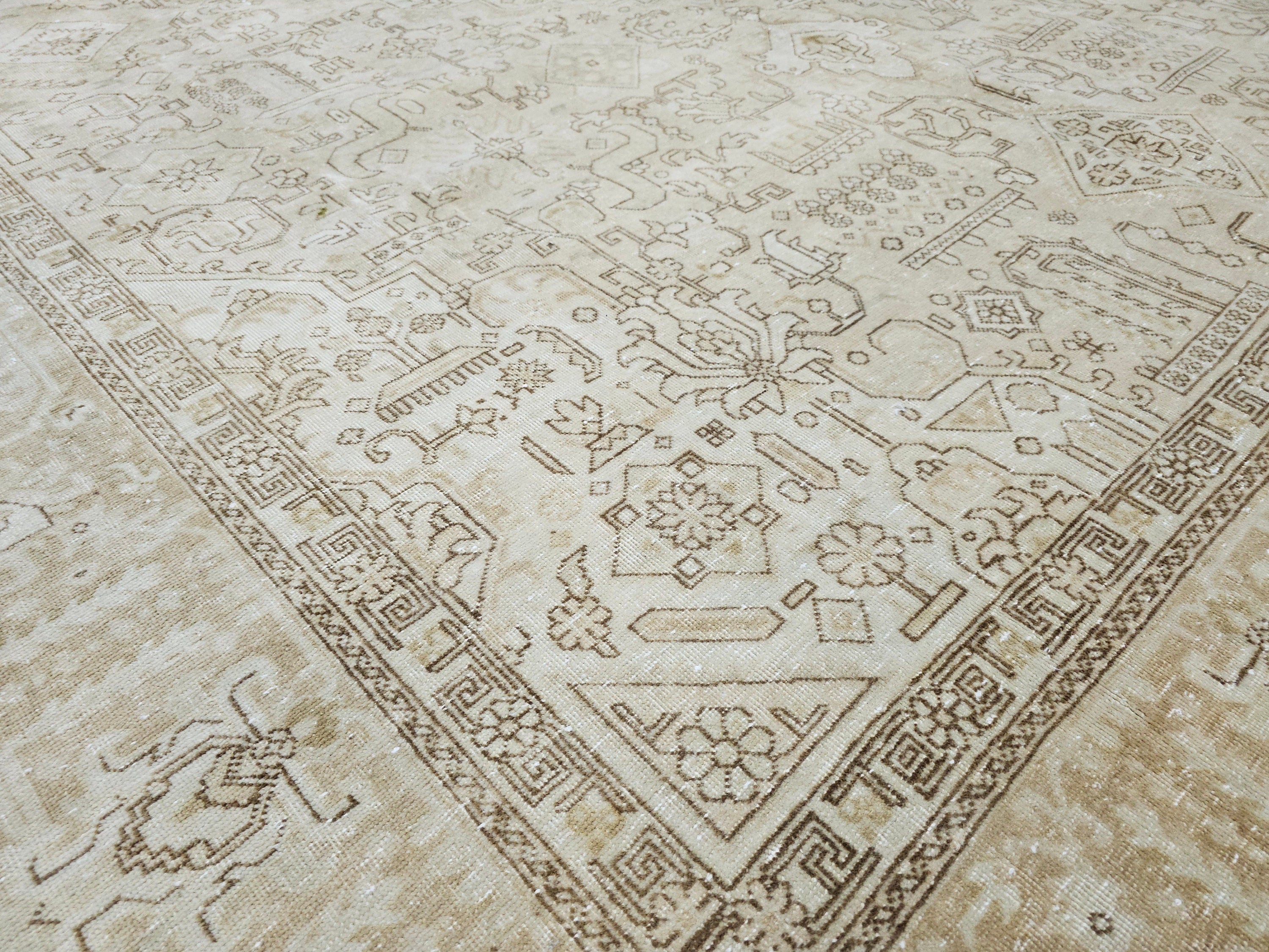 Cream Oushak Rug: 10x12 Vintage Turkish Wool Rug, Neutral Scandinavian Decor