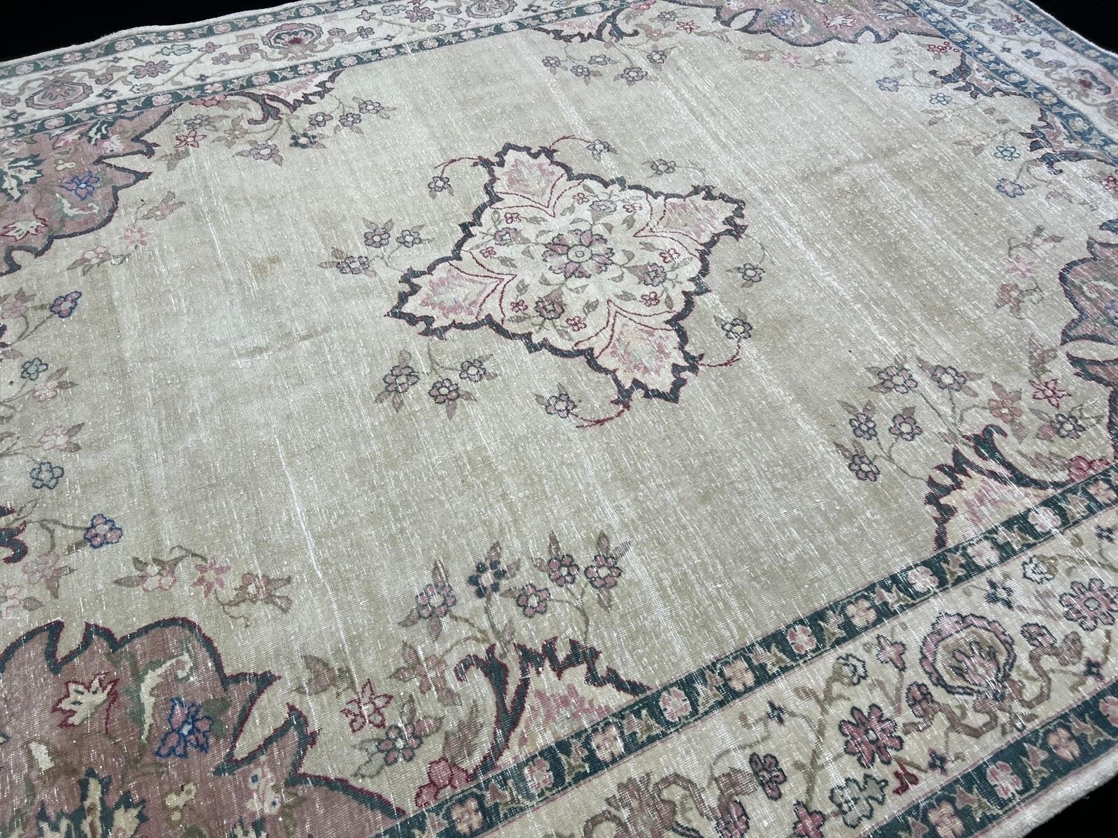 9x12 Vintage Turkish Oushak Rug: Neutral Faded Carpet (8.7x11.7 ft)