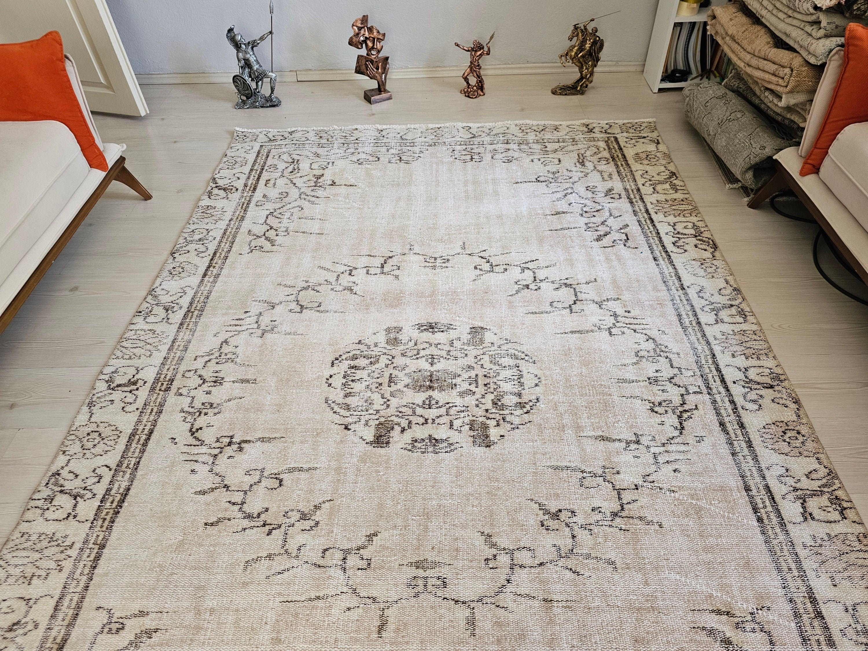 Hand Knotted Wool Turkish Oushak Rug 6x9: Neutral Boho Area Rug