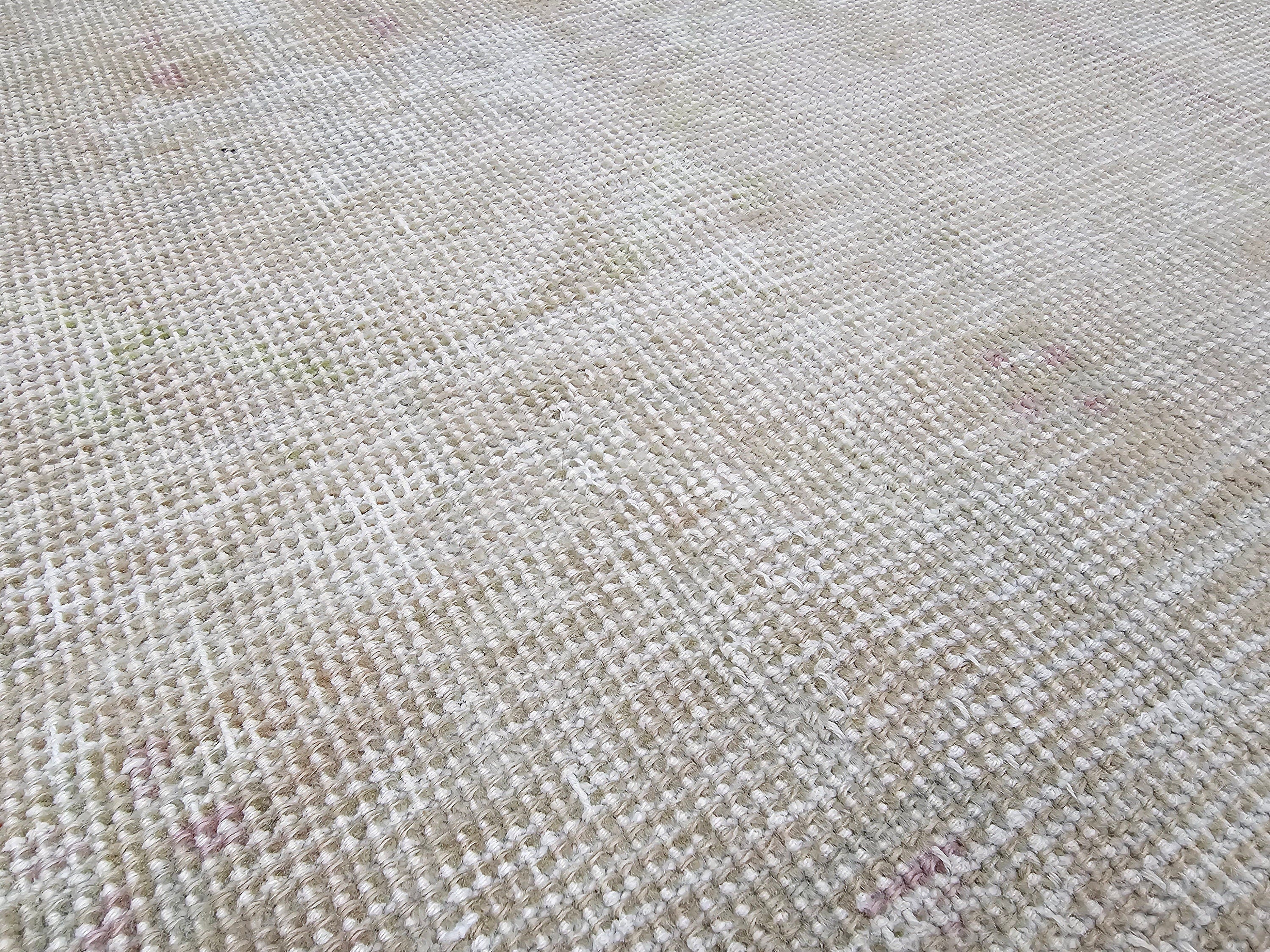 Neutral Turkish Oushak Runner Rug: Vintage Wool Hallway Carpet (3.30x11.90 feet)
