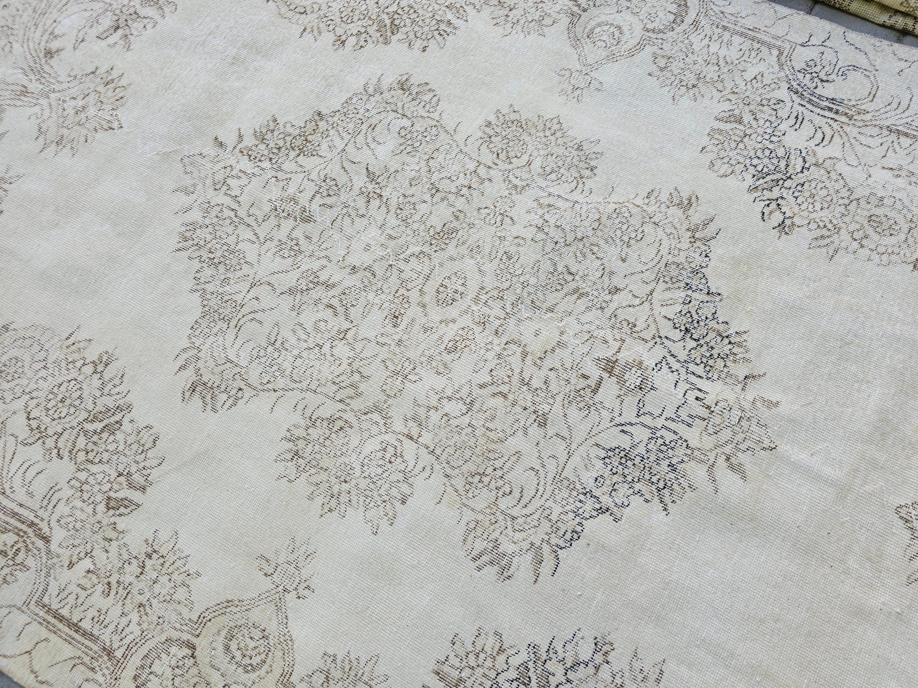 6x9 Vintage Turkish Oushak Rug: Cream Wool Area Rug