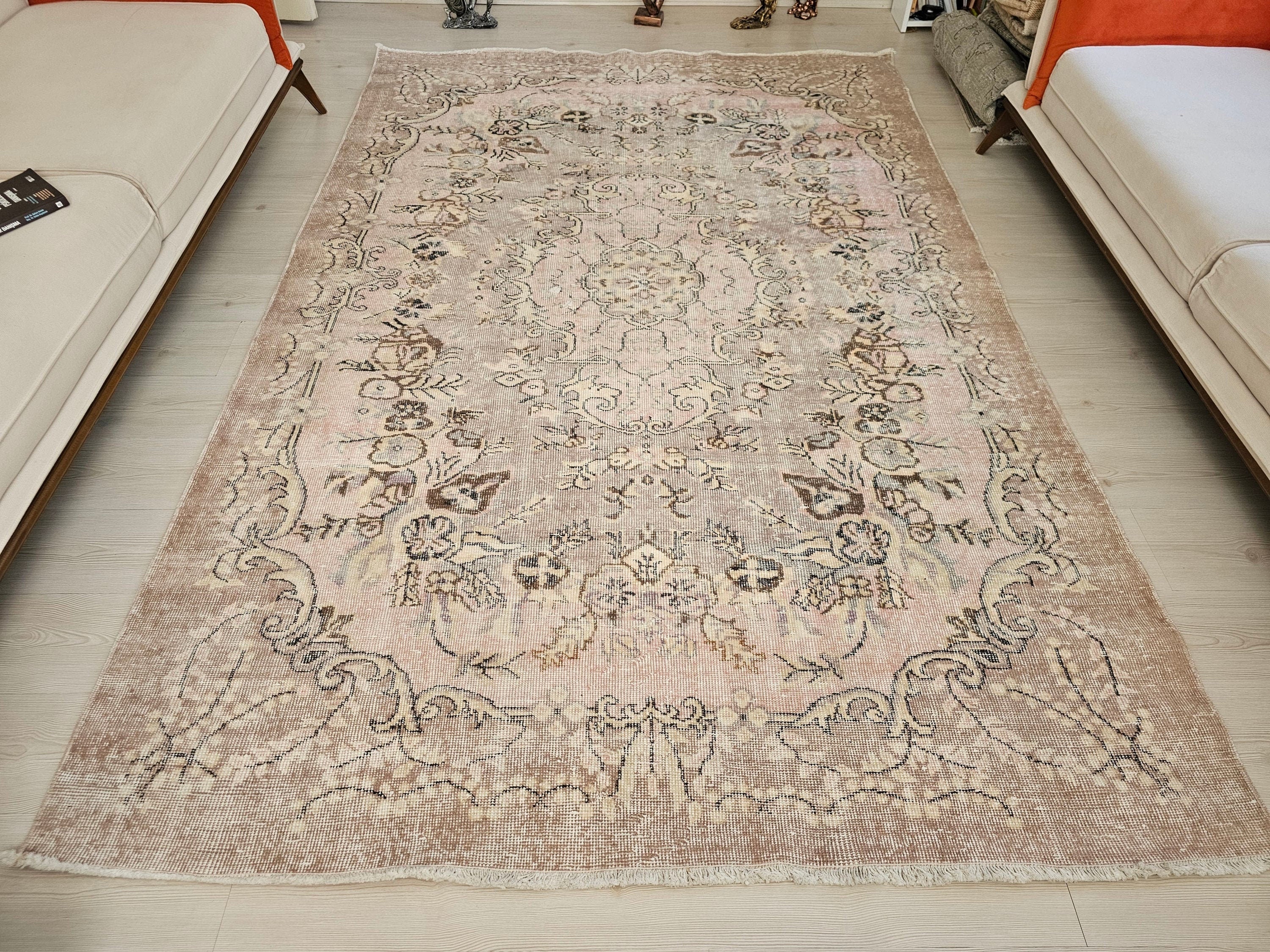 Handknotted 6x9 Oushak Rug: Pink Vintage Turkish Wool Carpet