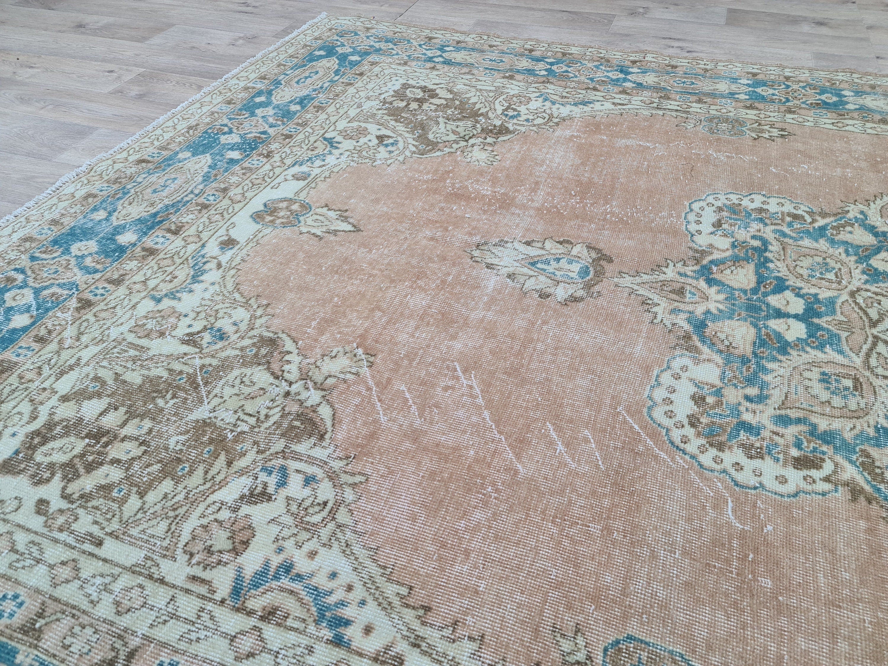 Large Vintage Hand-Knotted Turkish Oushak Wool Rug (7.2 x 10.5 ft)