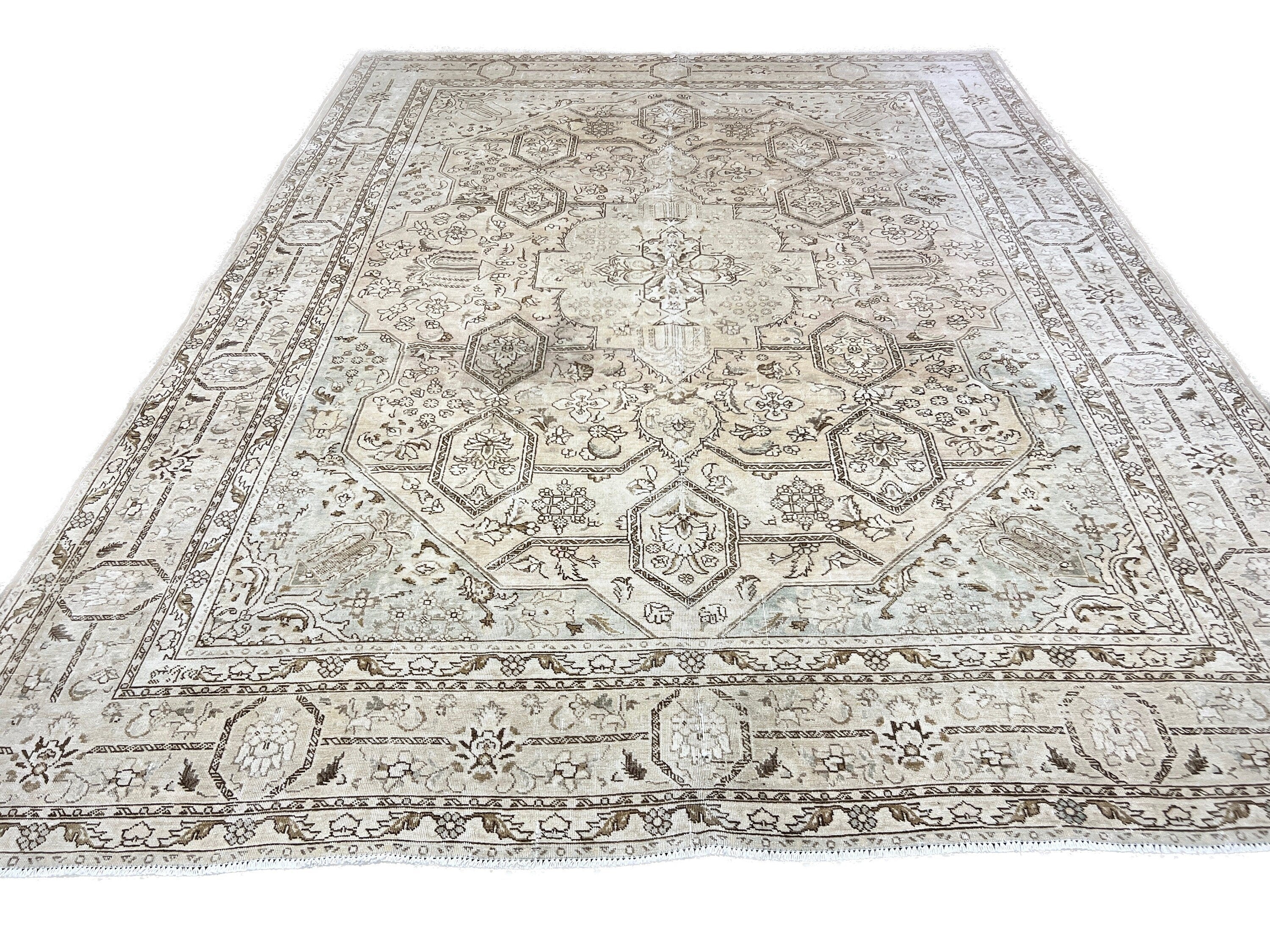 Oversize Oushak Area Rug Neutral Vintage Turkish Area Carpet Geometric