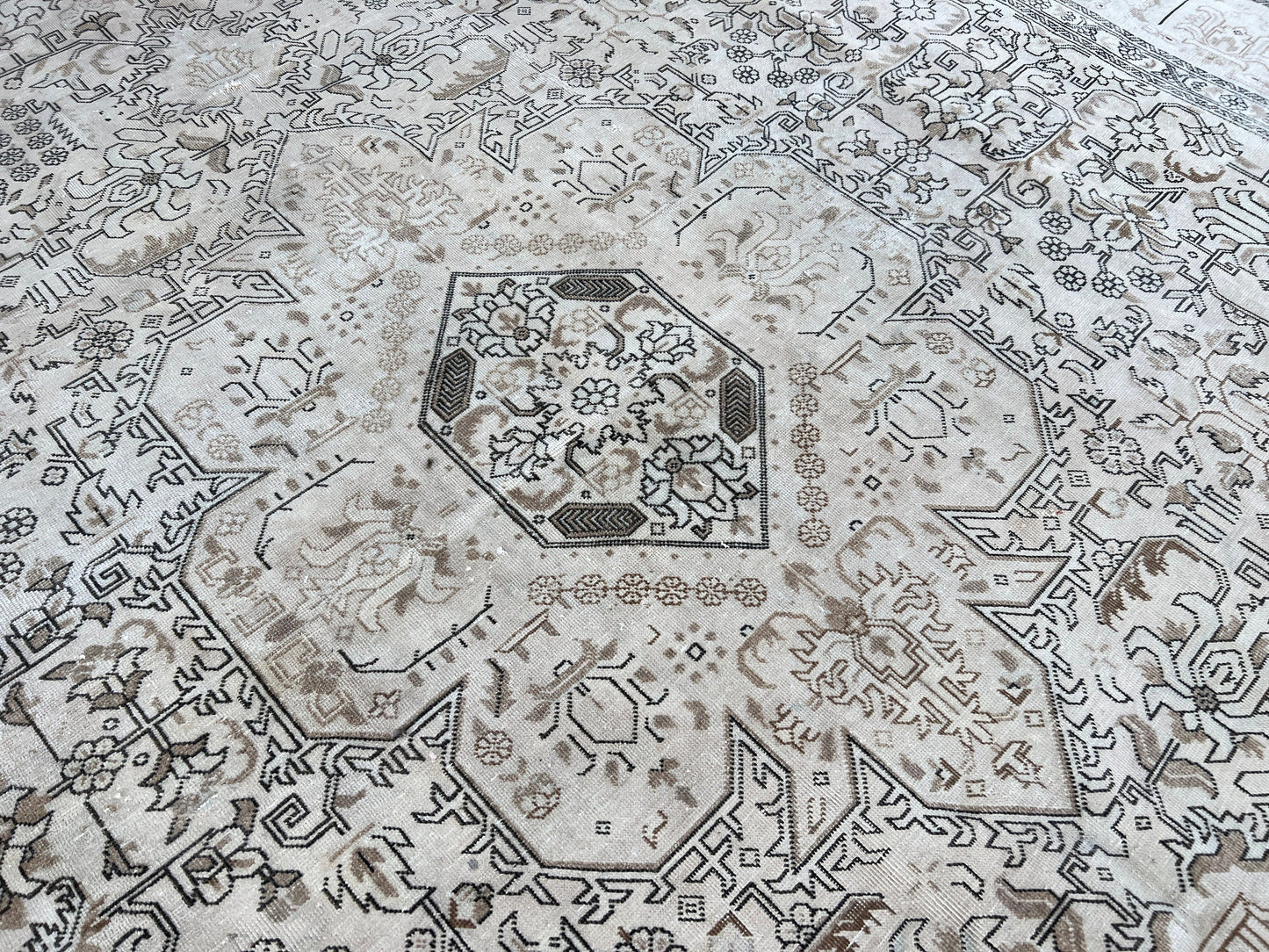 10x13 Vintage Turkish Oushak Rug: Hand-Knotted Neutral Area Rug