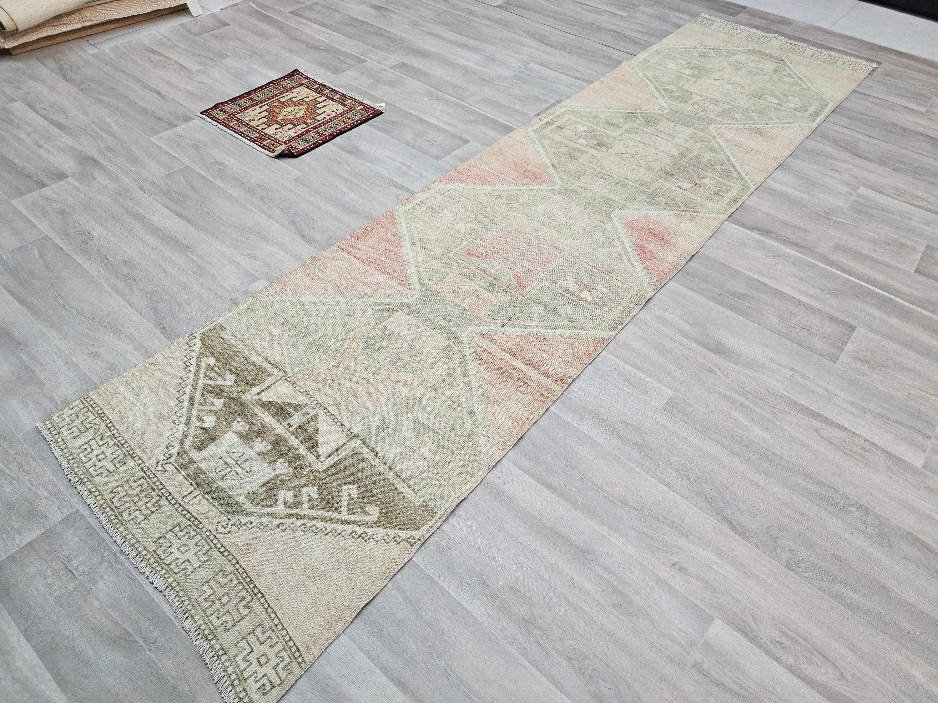 Neutral Oushak Runner Rug: Vintage Boho Entryway Decor (2.95 x 12 ft)