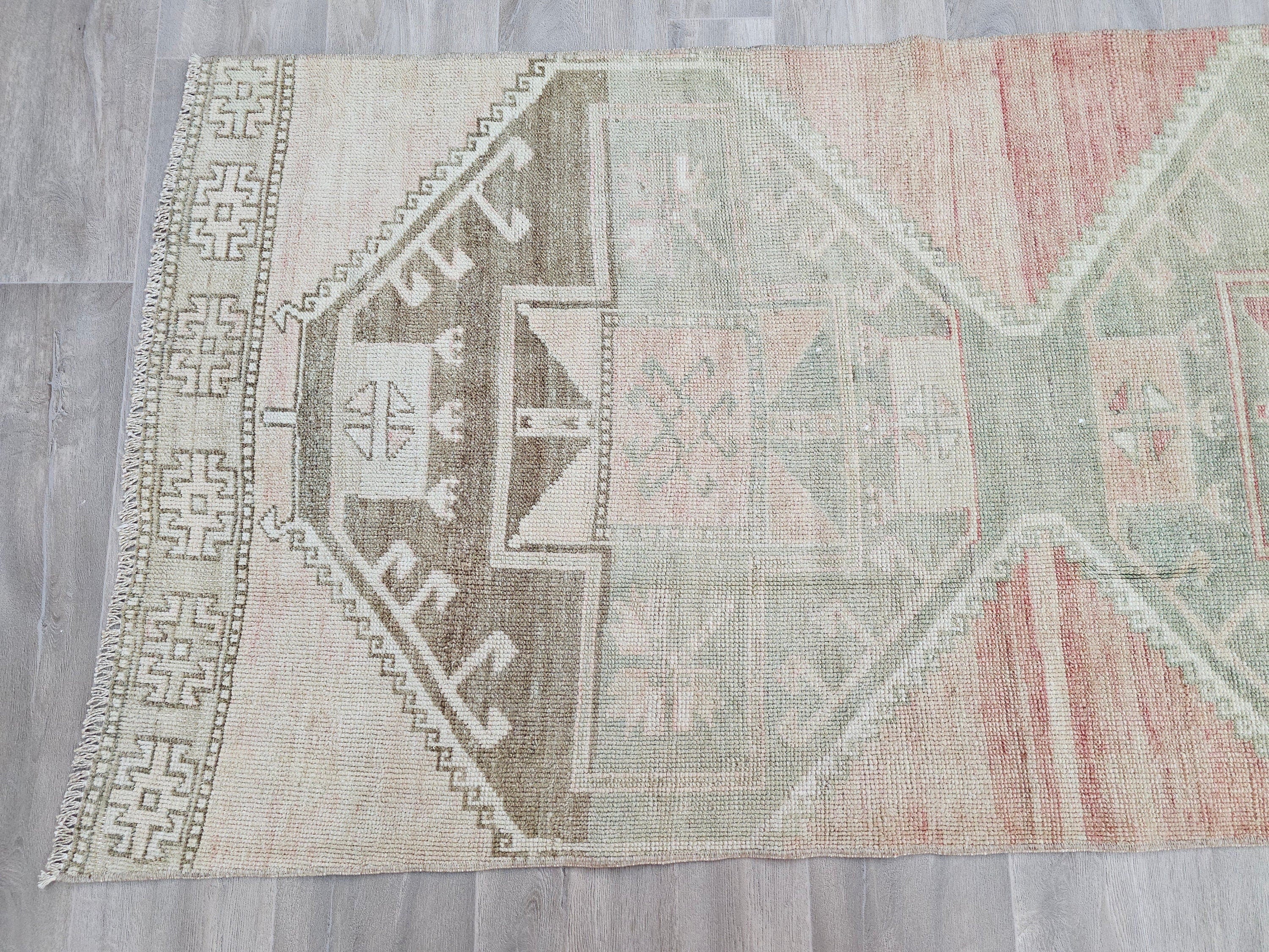 Neutral Oushak Runner Rug: Vintage Boho Entryway Decor (2.95 x 12 ft)