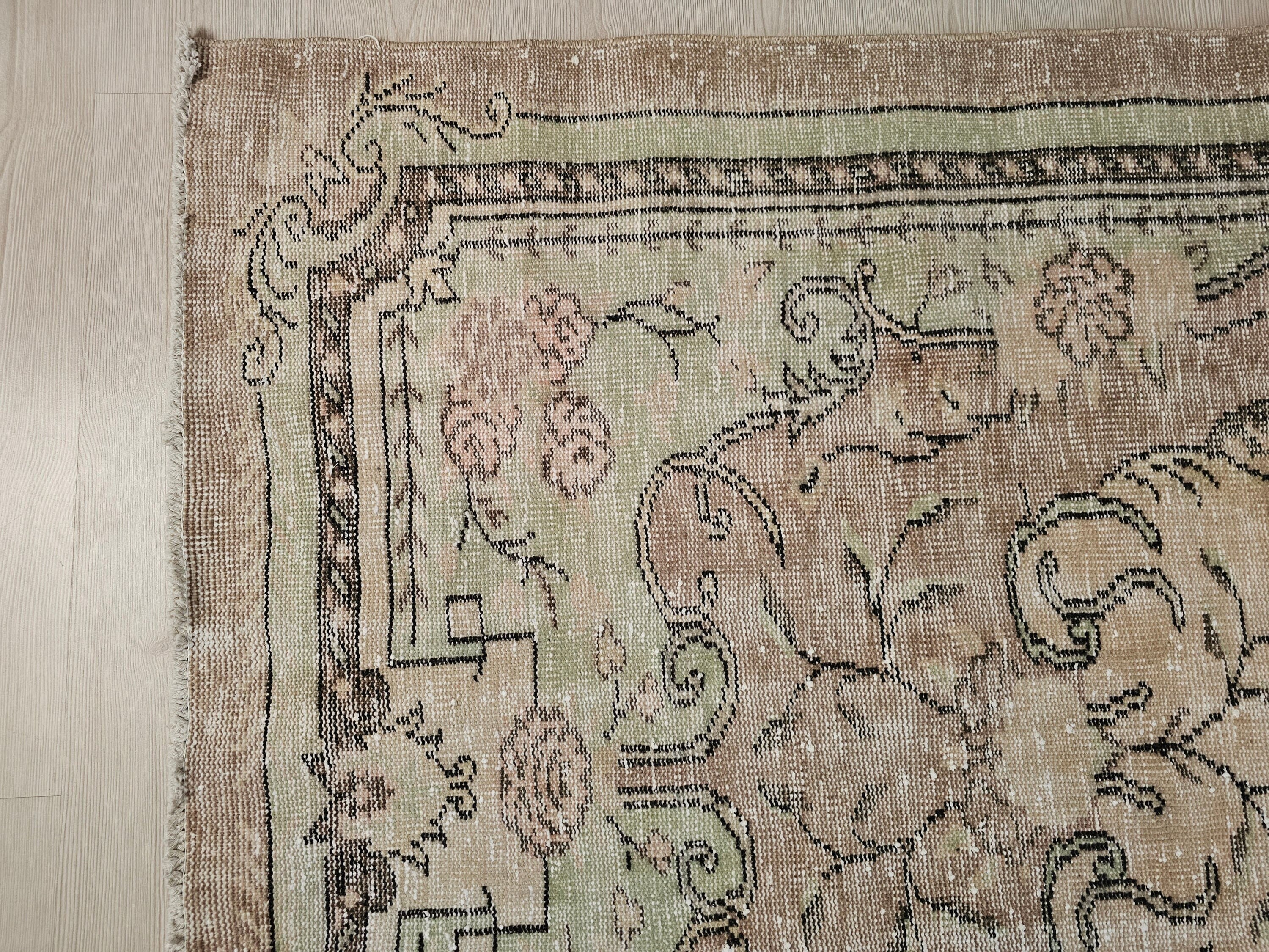 5x9 Handmade Traditional Wool Turkish Area Rug, Authentic Rug for Under Bedroom //4.85x8.75 feet