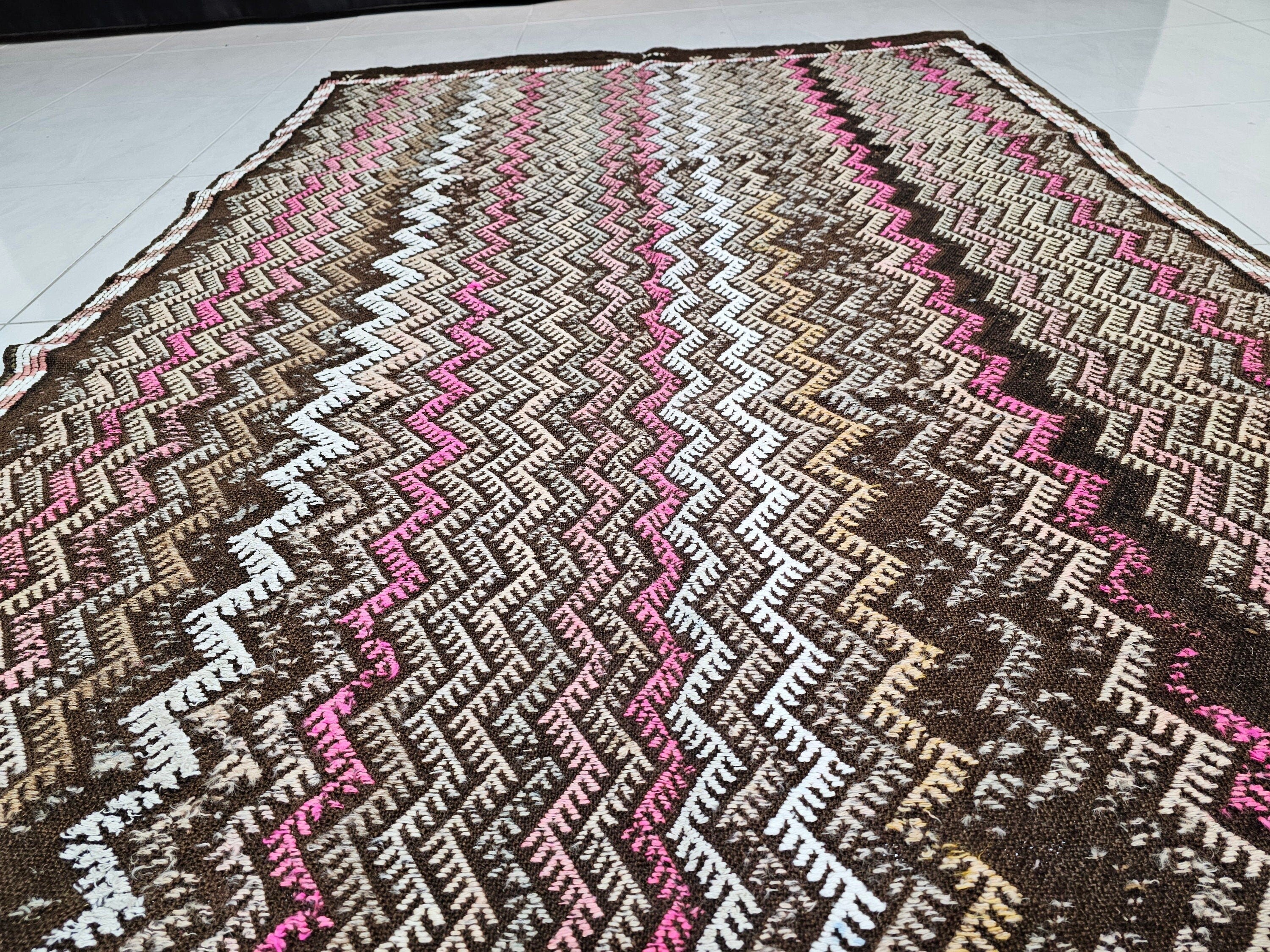 Hand Knotted Wool Turkish Rug: Vintage Office Decor (5.50x10.10 ft)
