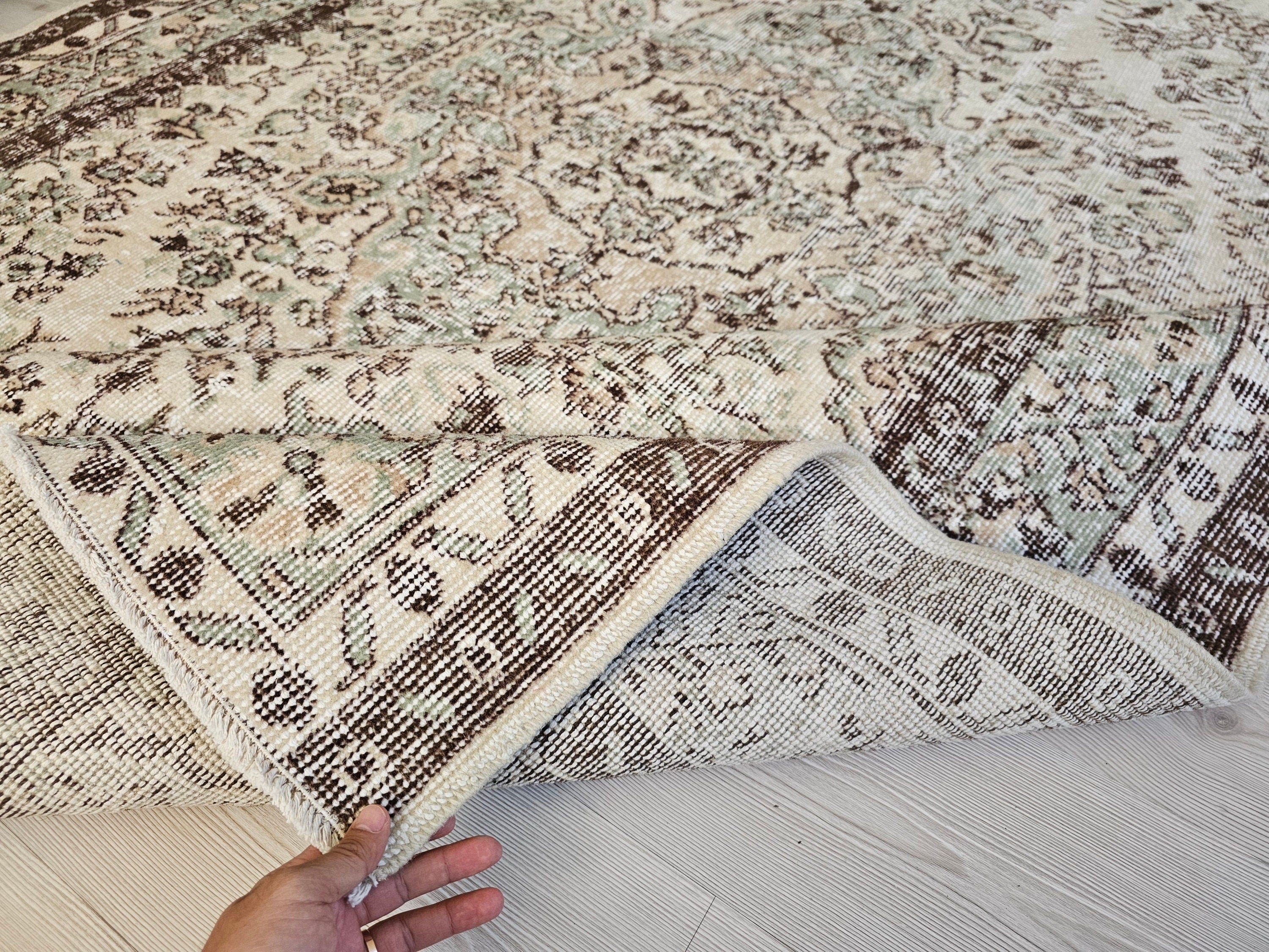 6x9 Vintage Turkish Rug for Bedroom - Handmade Wool Oushak Rug //5.90x9.60 feet