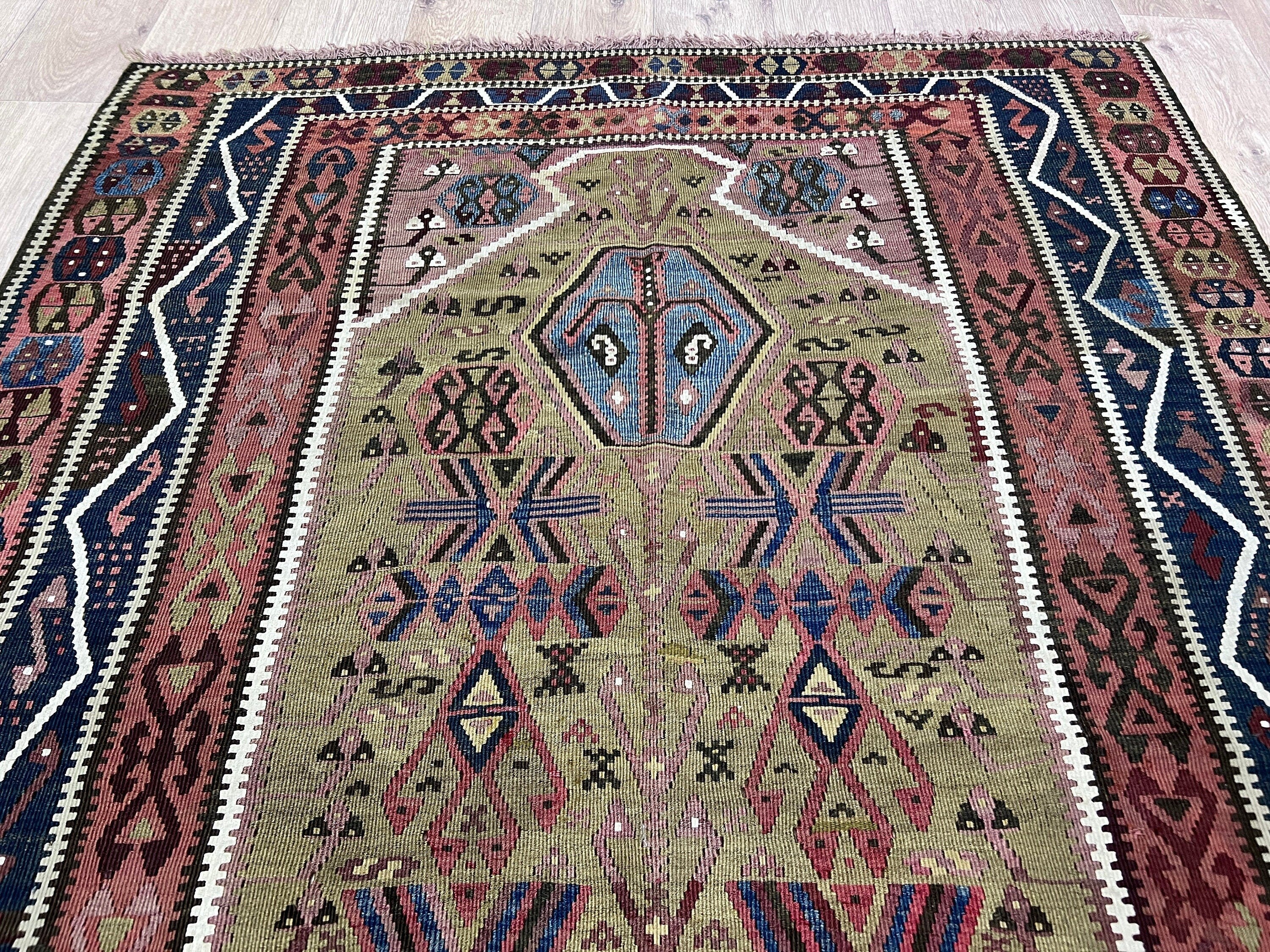 Handmade Erzurum Kilim Rug: Vintage Turkish Wool Carpet