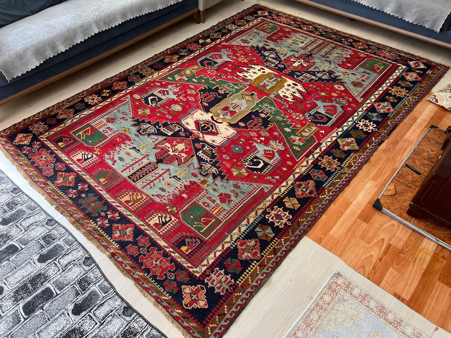 7x10 ft Antique Soumak Rug: Hand-Knotted Tribal Wool Rug
