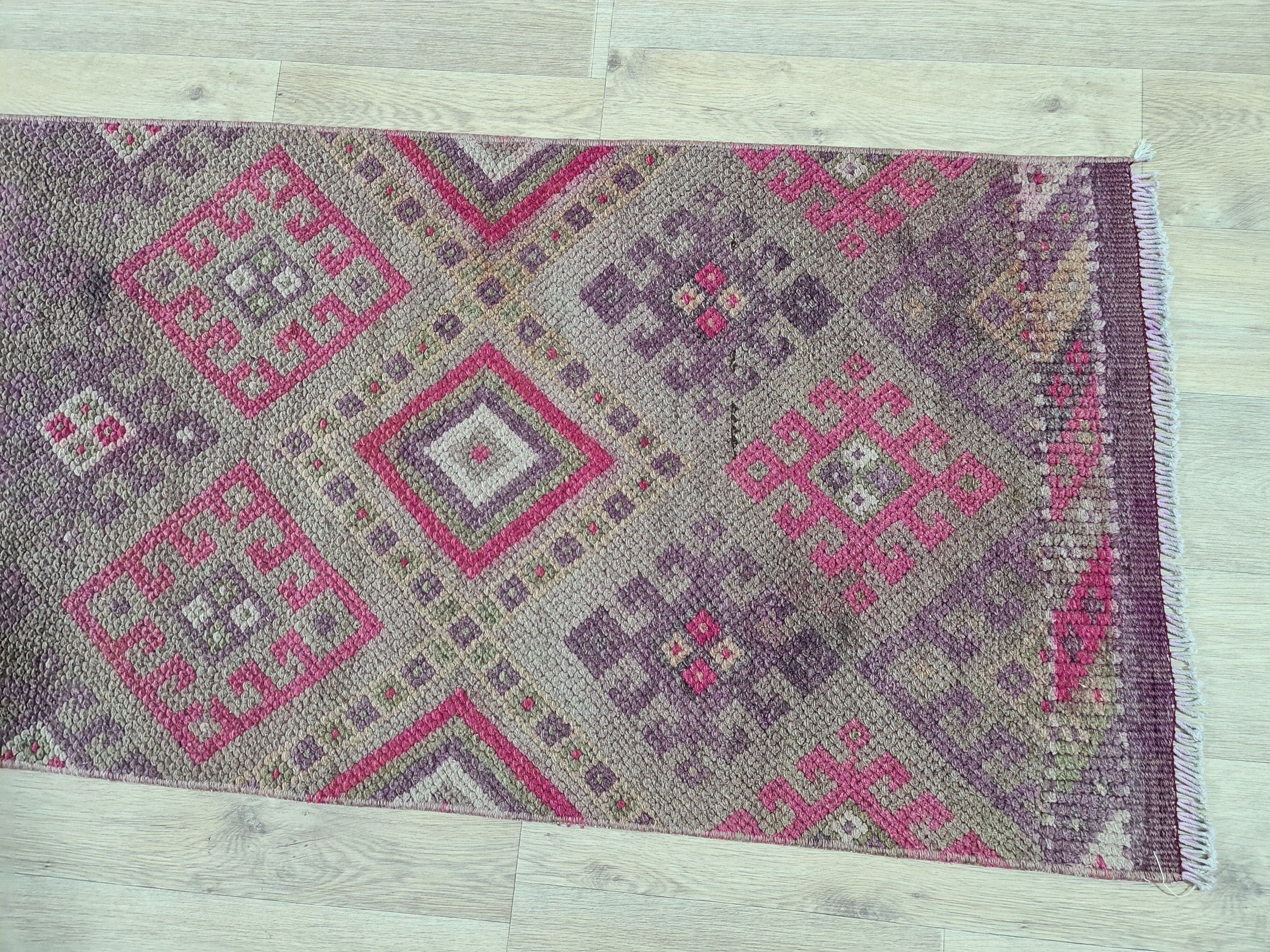 Hand Knotted Wool Herki Runner Rug: Vintage Turkish Hallway Rug