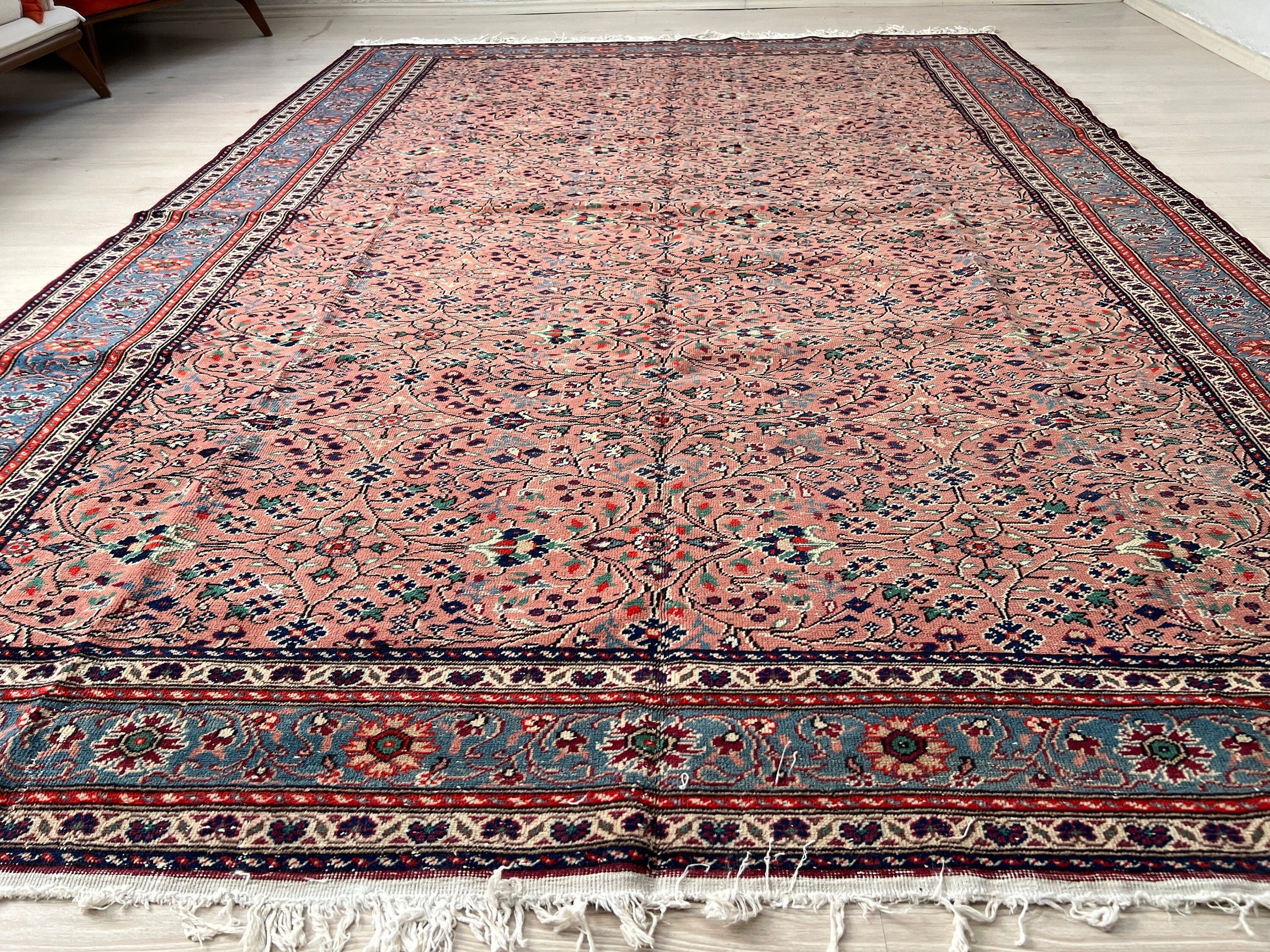 7x10 Vintage Turkish Rug - Hand knotted Floral Design Oushak Rug - Authentic Oriental Anatolian Carpet
