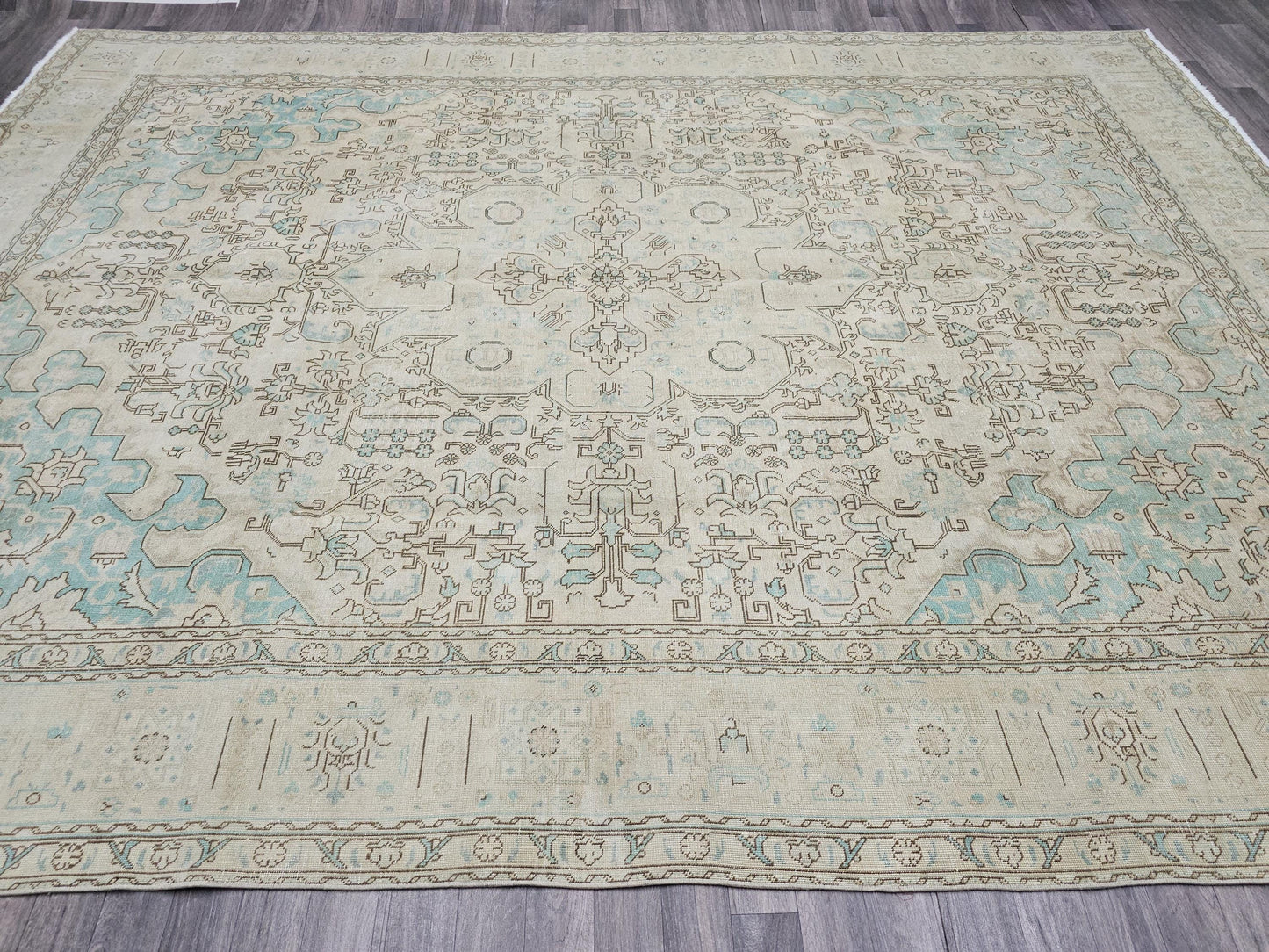 Oversized 9x12 Wool Turkish Rug: Vintage Oushak Heriz Design