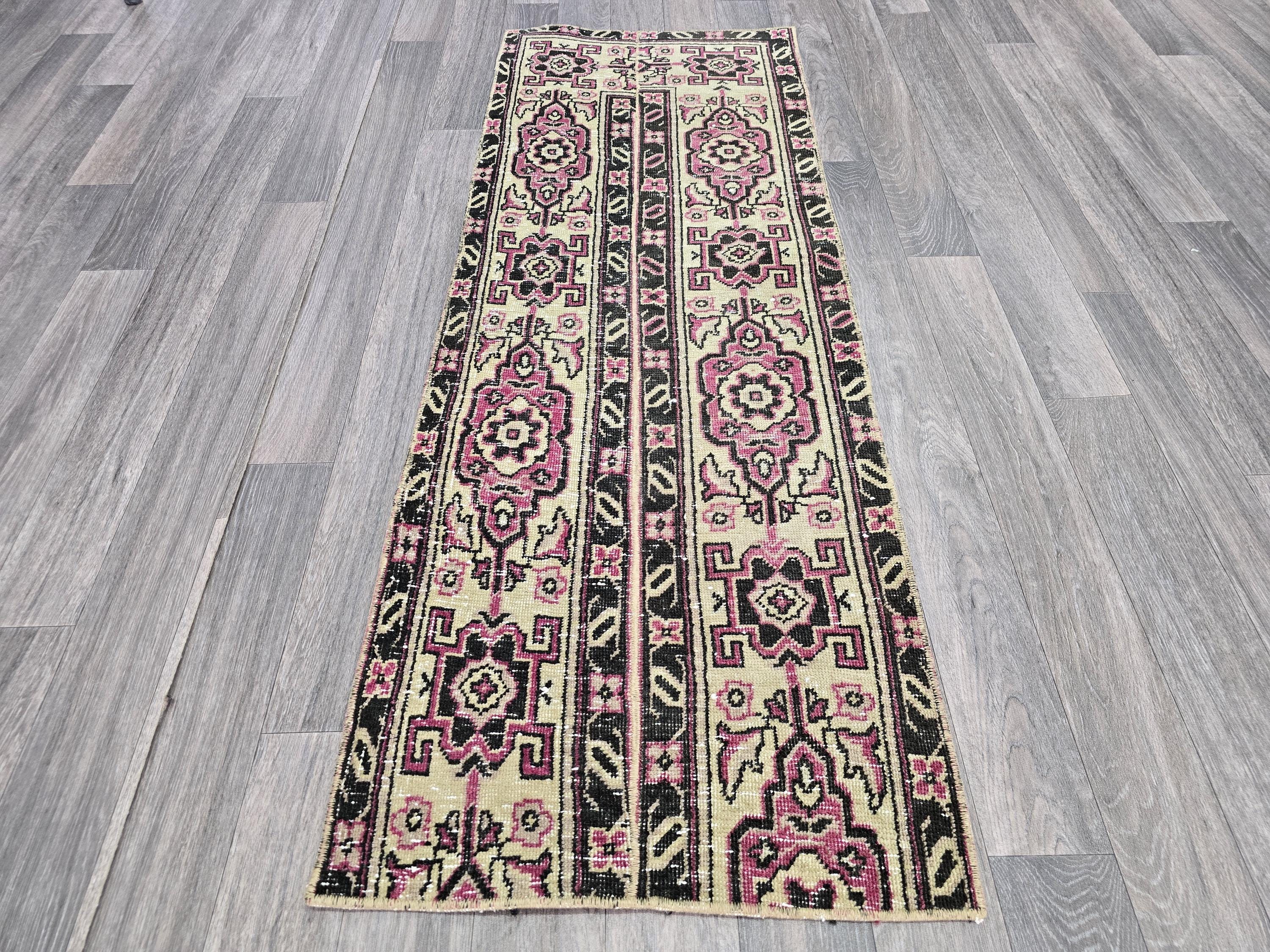 Vintage Patchwork Wool Runner Rug: Handcrafted Traditional Aisle Rug (2x5 ft)