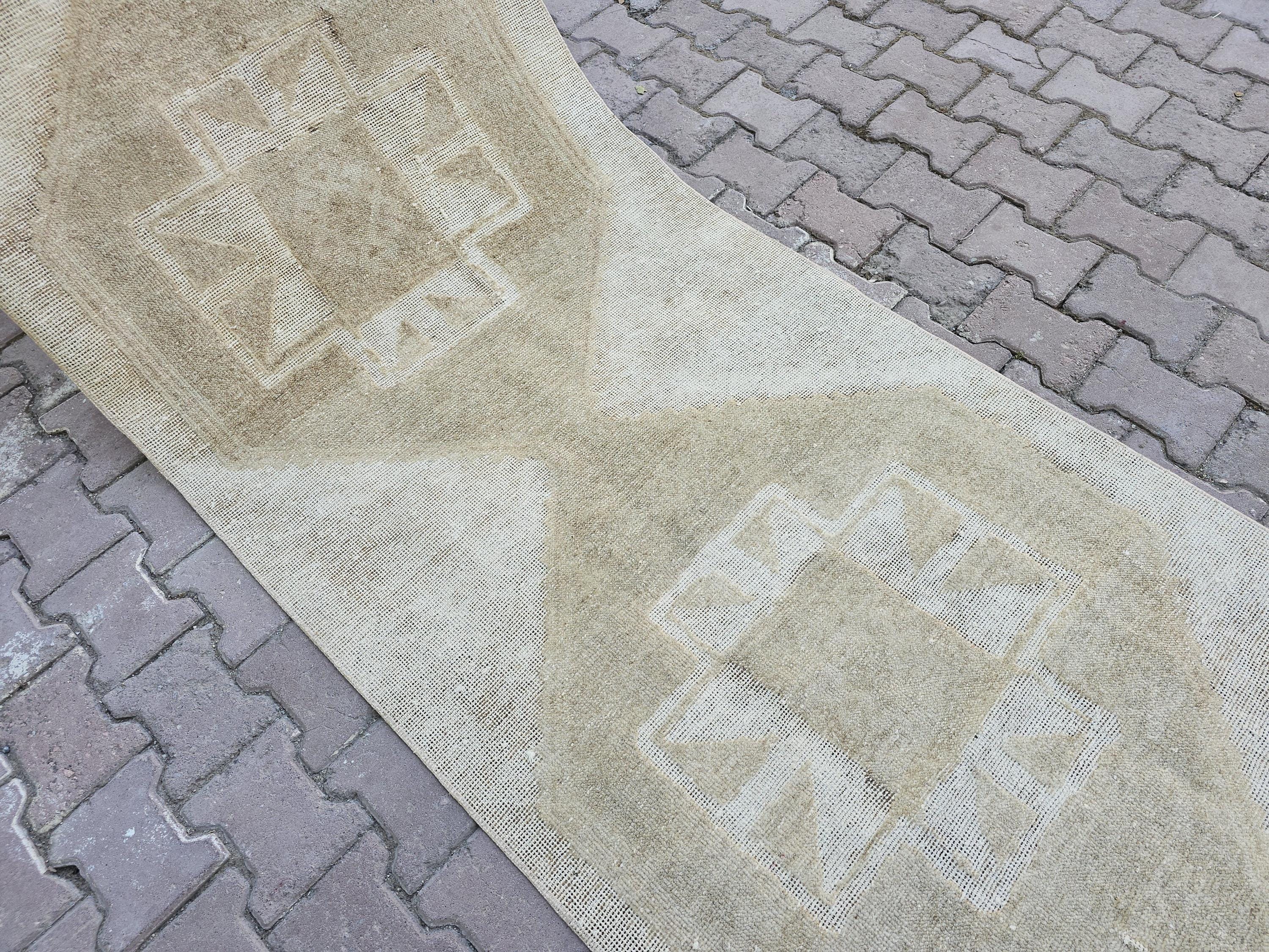 Hand Knotted Wool Oushak Runner: Neutral Turkish Rug, 3.3x12.65 ft