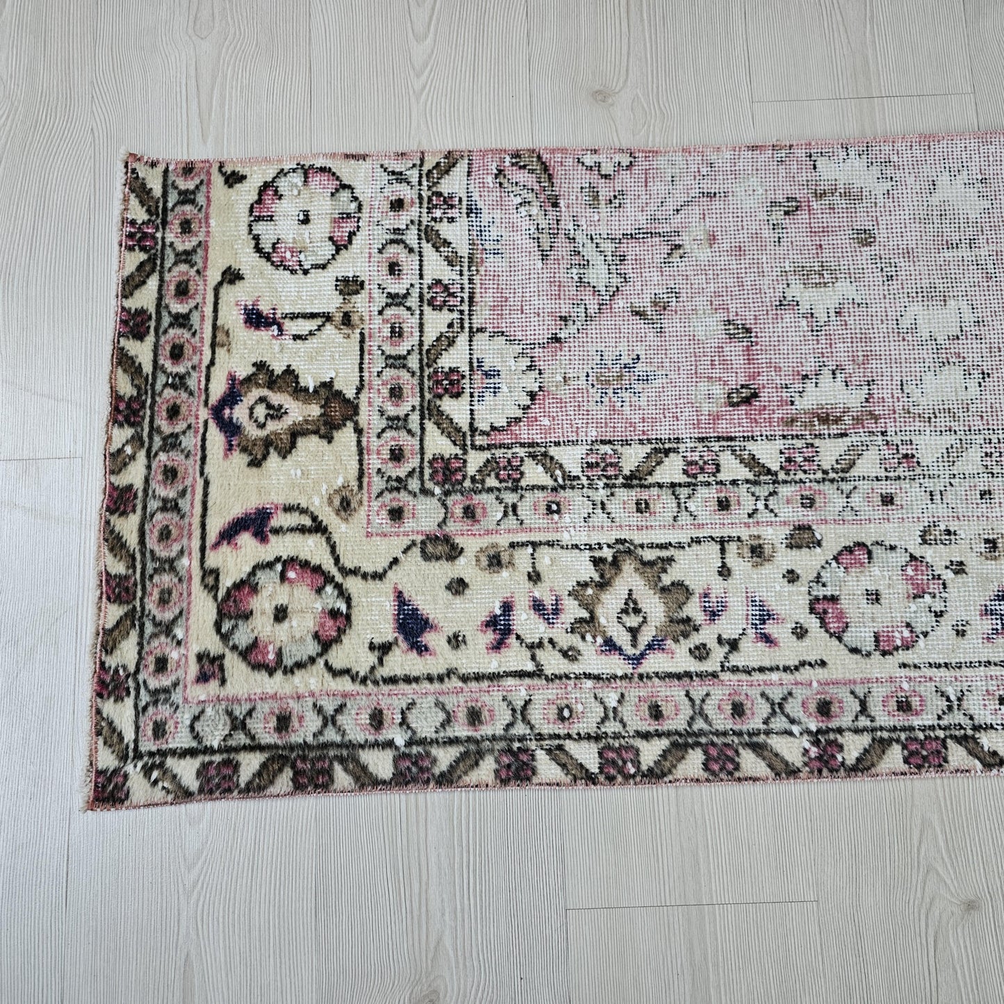 Vintage Turkish Runner Rug: Hand-Knotted Wool Boho Hallway Rug (2x9 Feet)