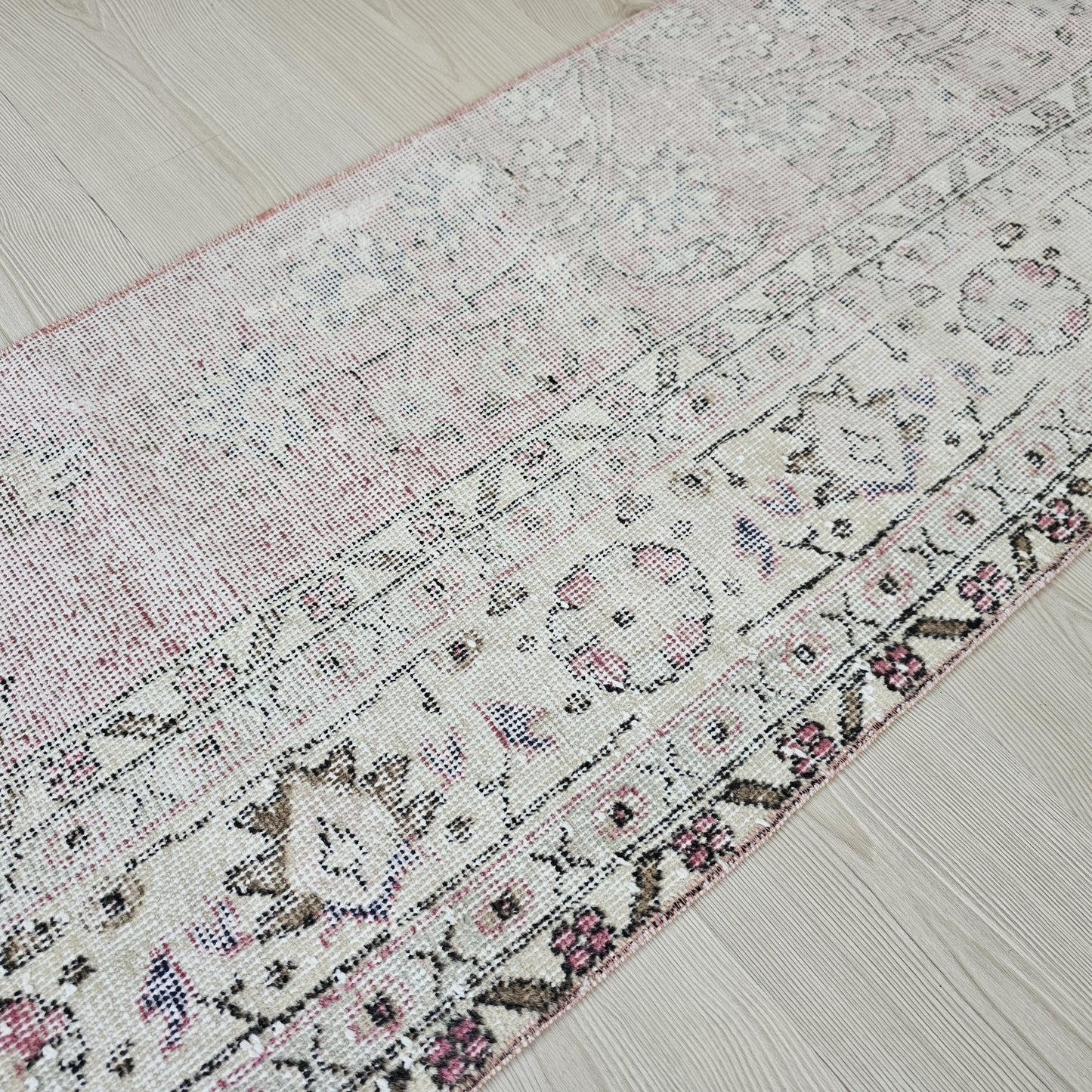 Vintage Turkish Runner Rug: Hand-Knotted Wool Boho Hallway Rug (2x9 Feet)