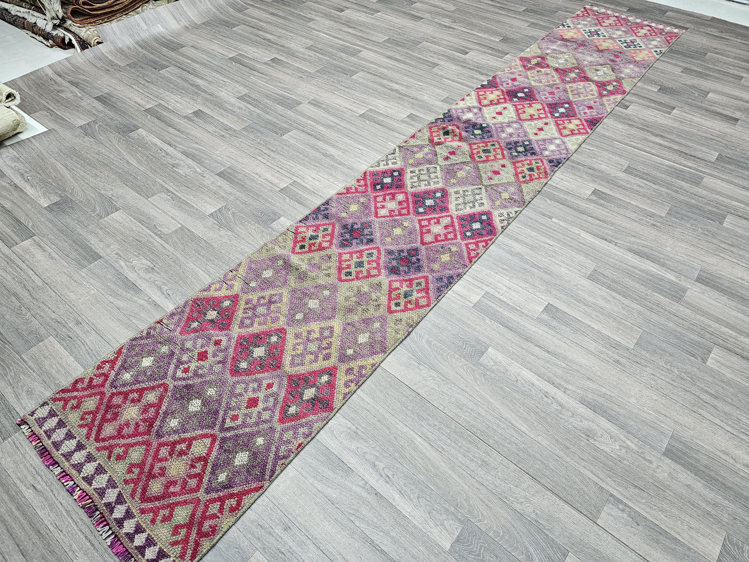 Hand Knotted Wool Herki Runner Rug: Vintage Turkish Hallway Decor