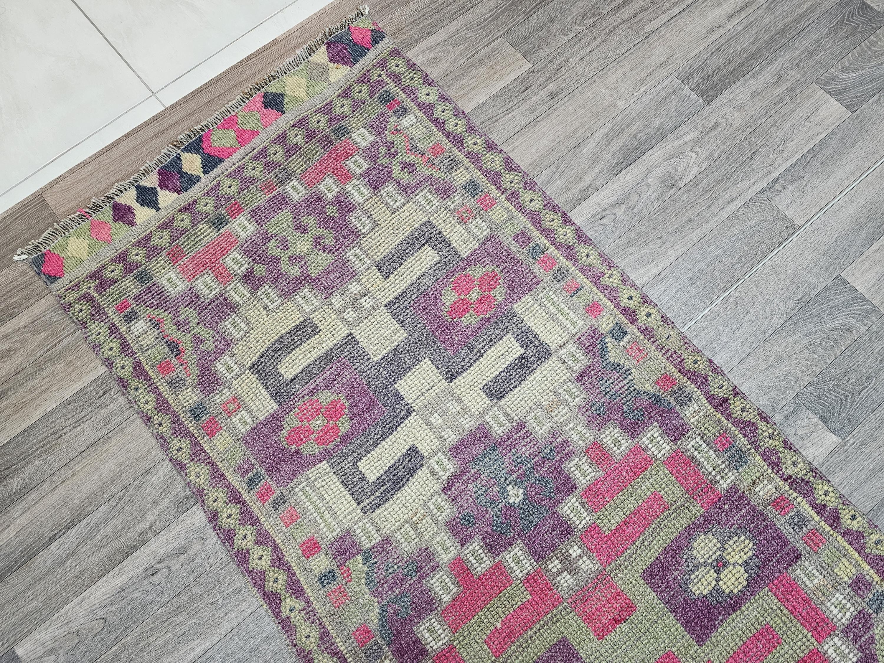 Vintage Herki Runner Rug: Hand-Knotted Turkish Wool Hallway Rug (2.7 X 13.45 ft)