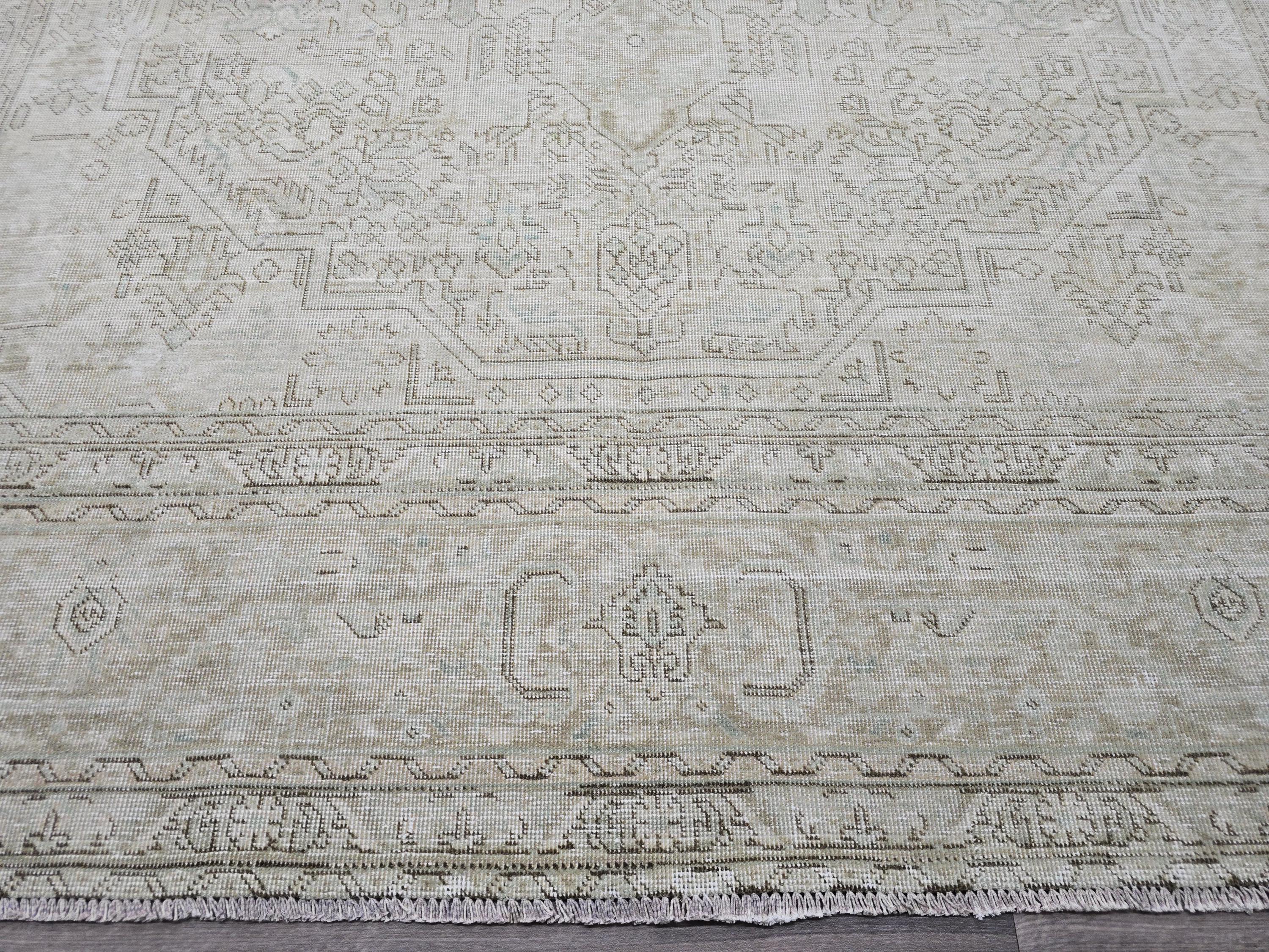 9x12 Vintage Oushak Rug: Neutral Turkish Wool Carpet