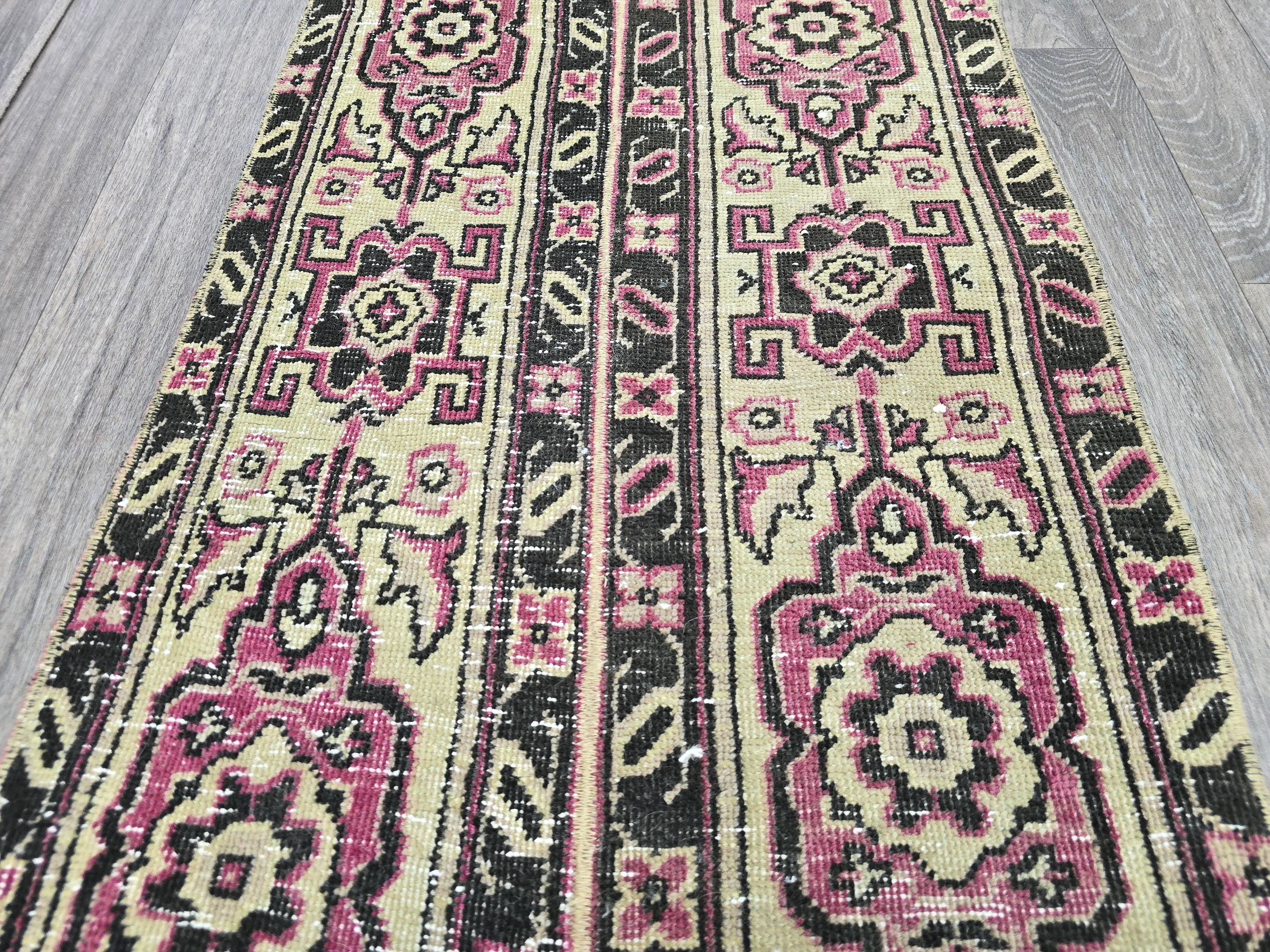 Vintage Persian Wool Runner Rug: Short Traditional Design (2x5 ft)