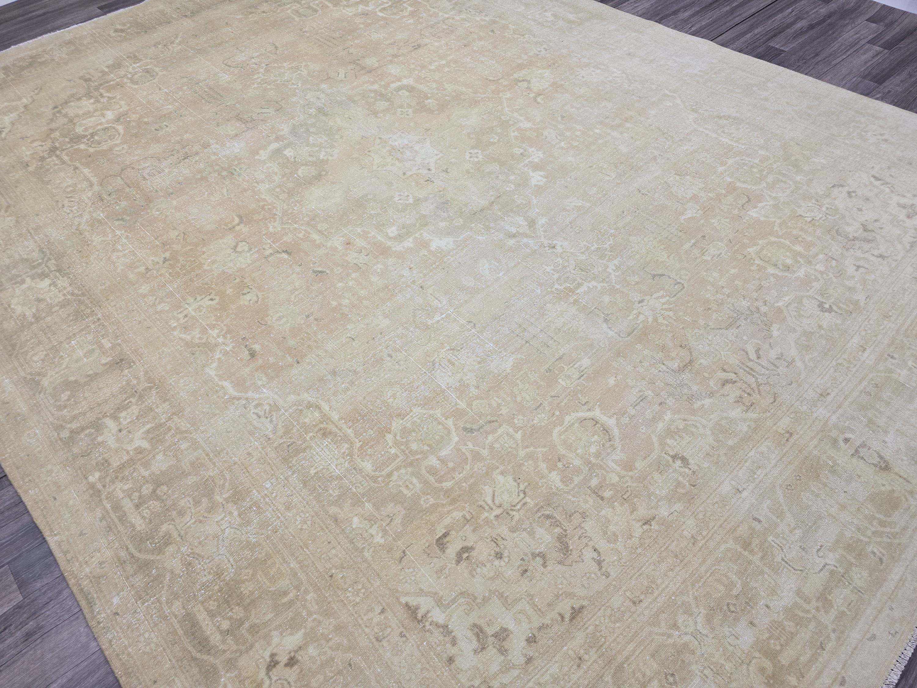 Large Vintage Oushak Rug: 10x12 Handwoven Wool Turkish Carpet