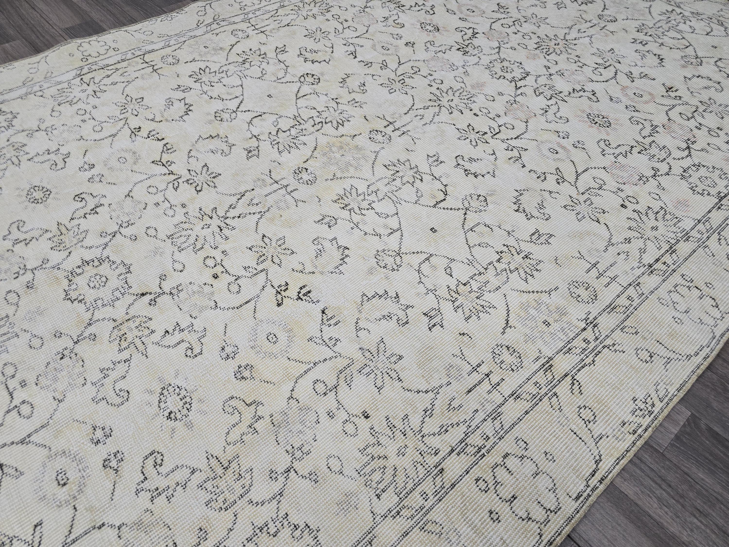 6x9 Vintage Distressed Persian Area Rug with Faded Floral Pattern in Cream and Gray