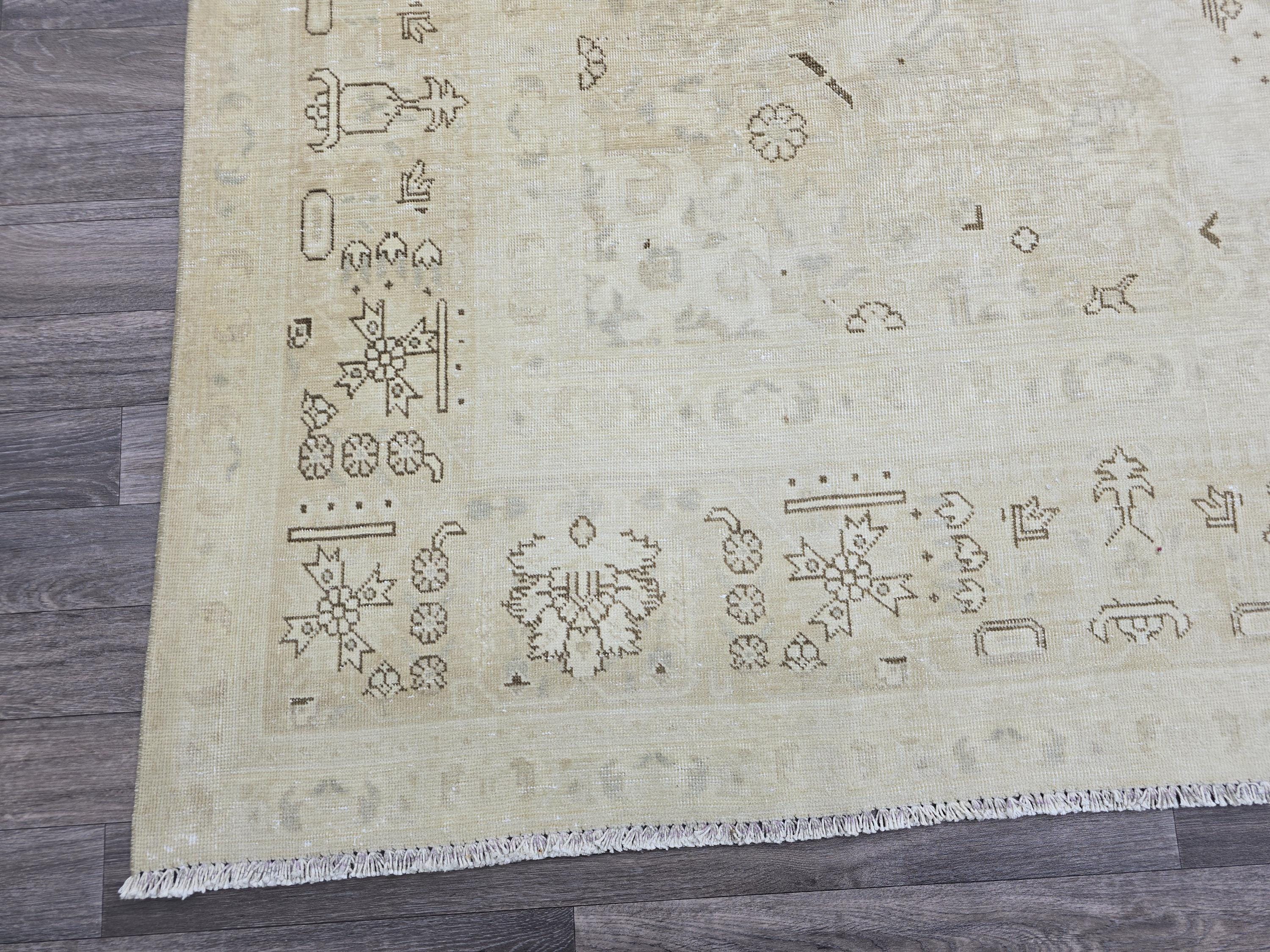 Vintage Neutral Oushak Rug: Handmade Turkish Area Carpet (9.45x12.85 ft)
