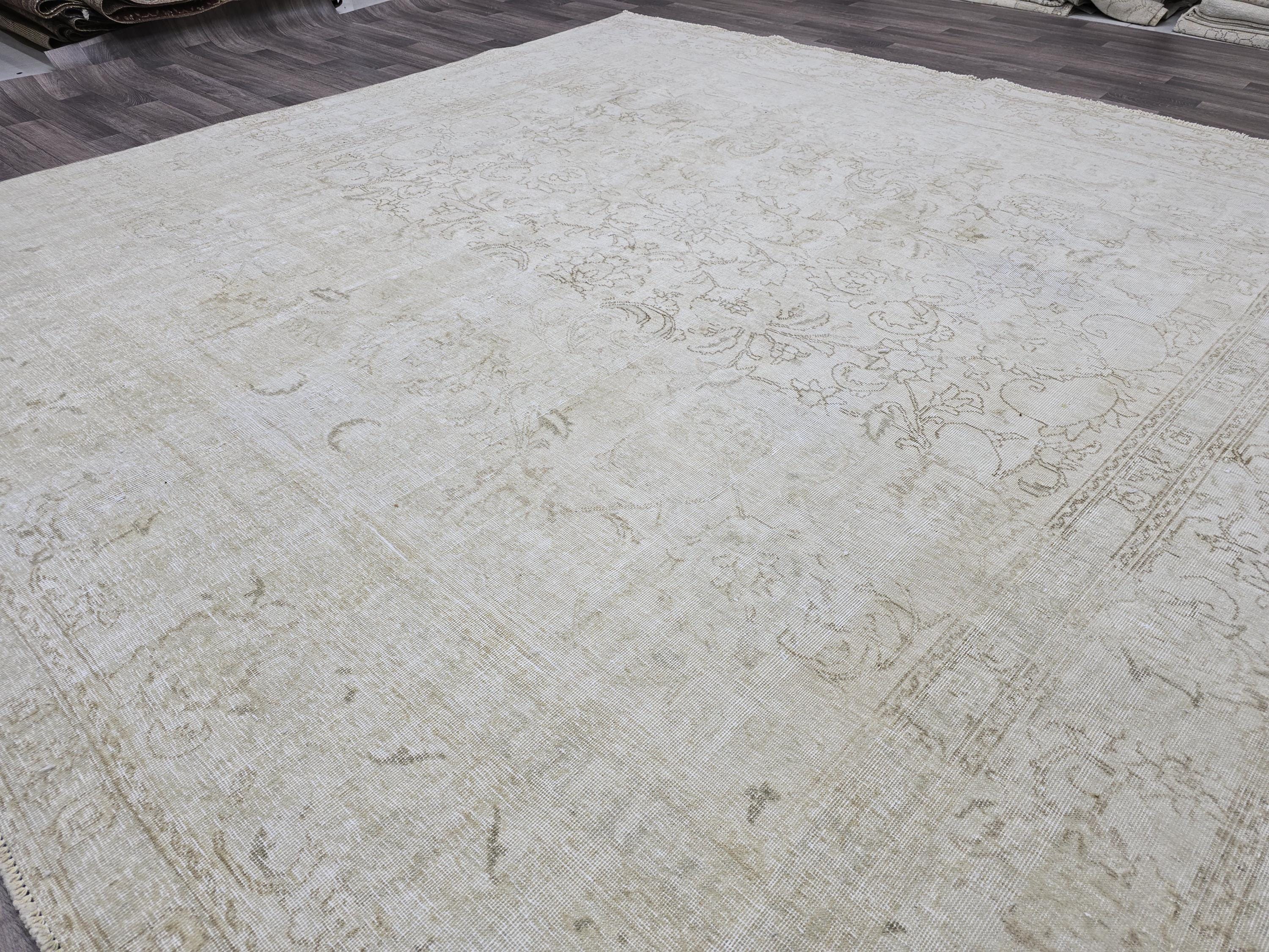 Square Vintage Persian Rug: 9x10 Cream Beige Wool Carpet