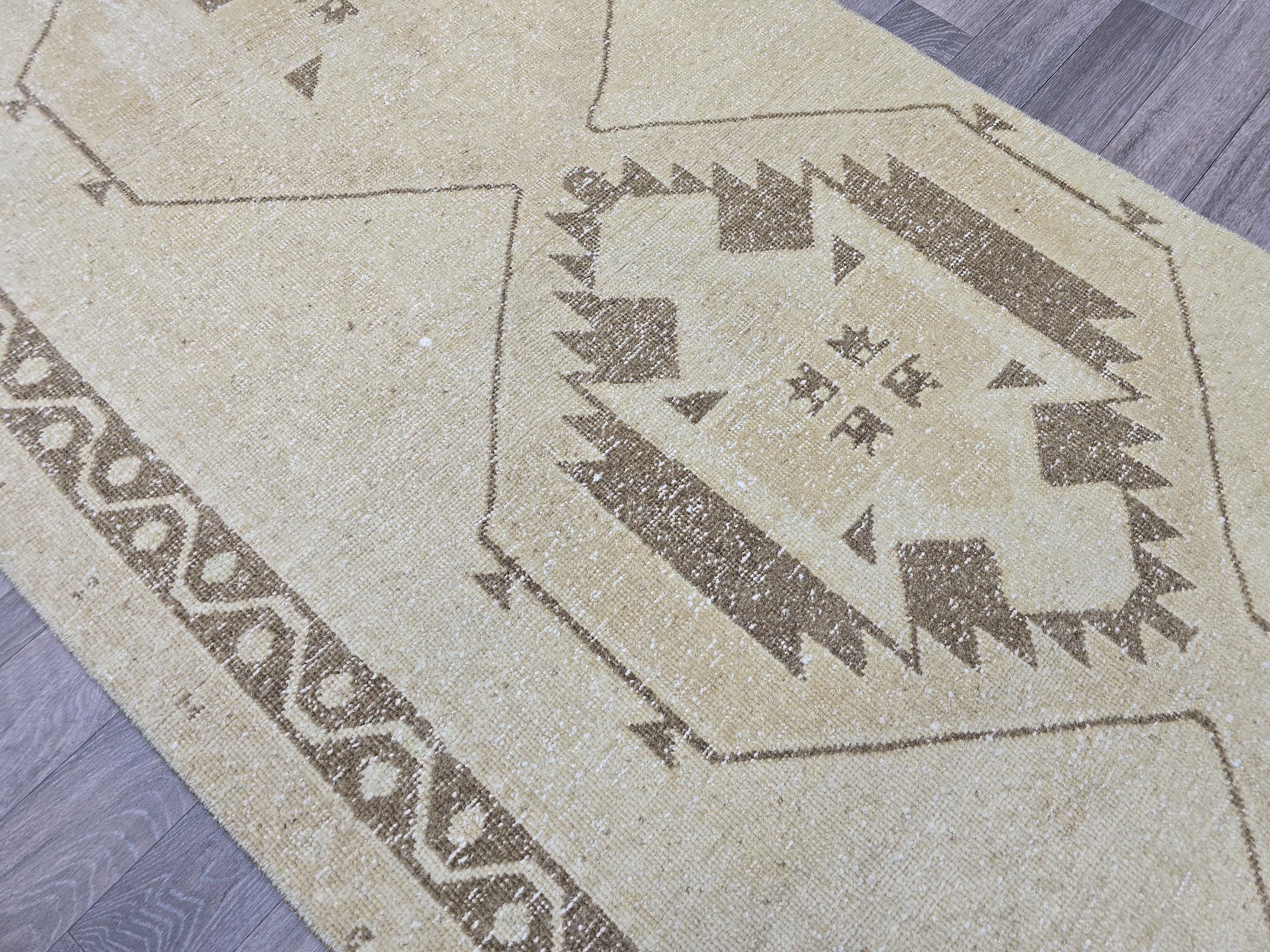 Vintage Persian Runner Rug: Cream Beige Wool Hallway Carpet (3.4x13.6 ft)