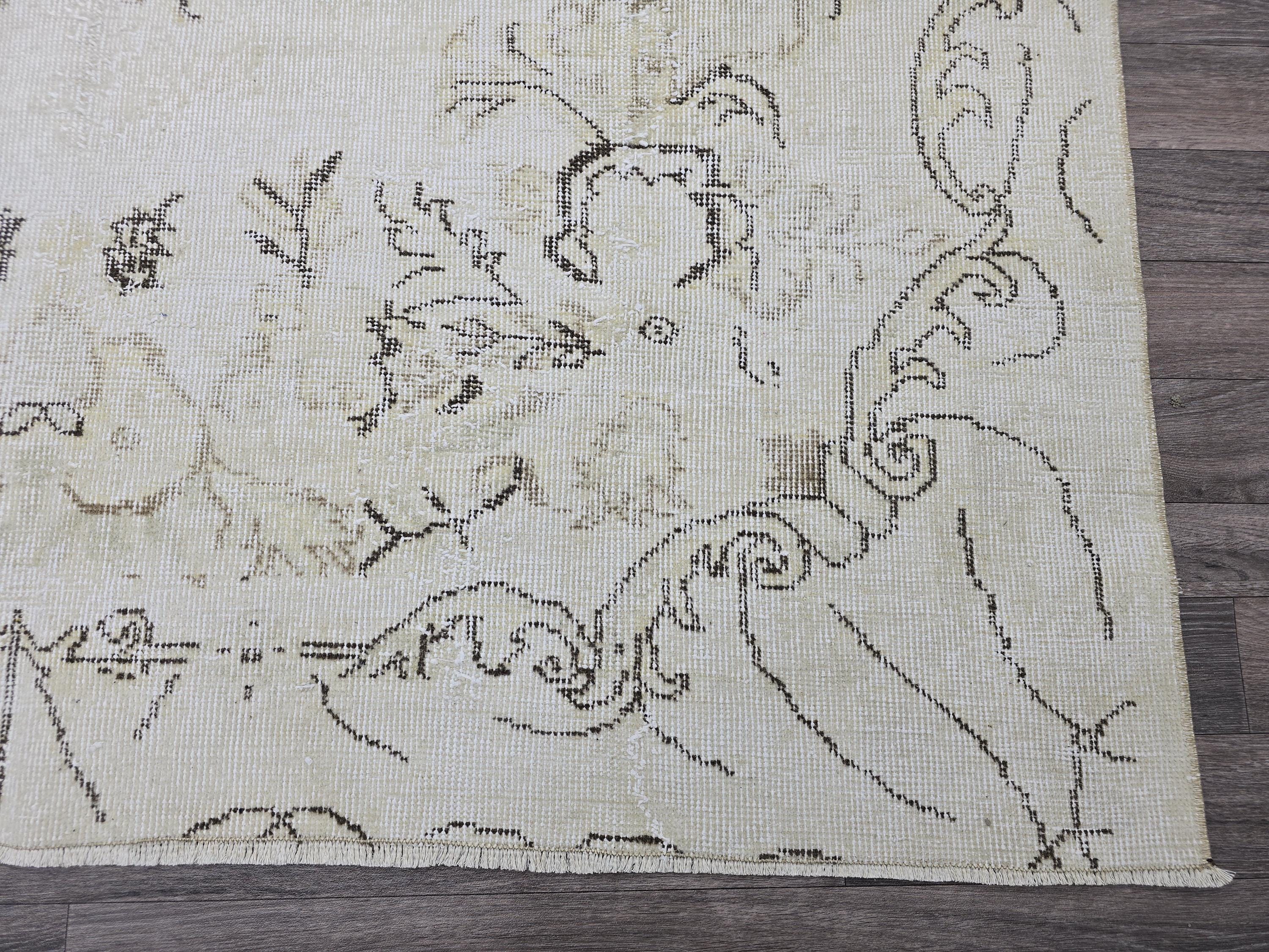 6x9 Vintage Turkish Oushak Rug: Hand-Knotted Wool Area Rug