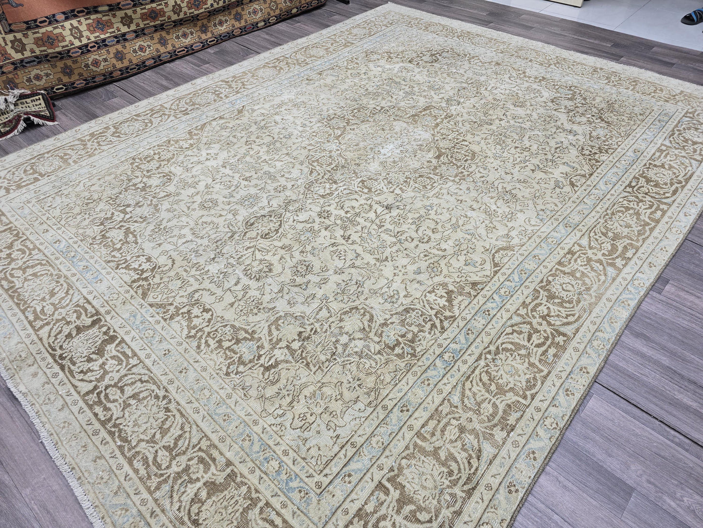 Vintage Turkish Oushak Rug 9x12: Handmade Wool Beige Floral Carpet