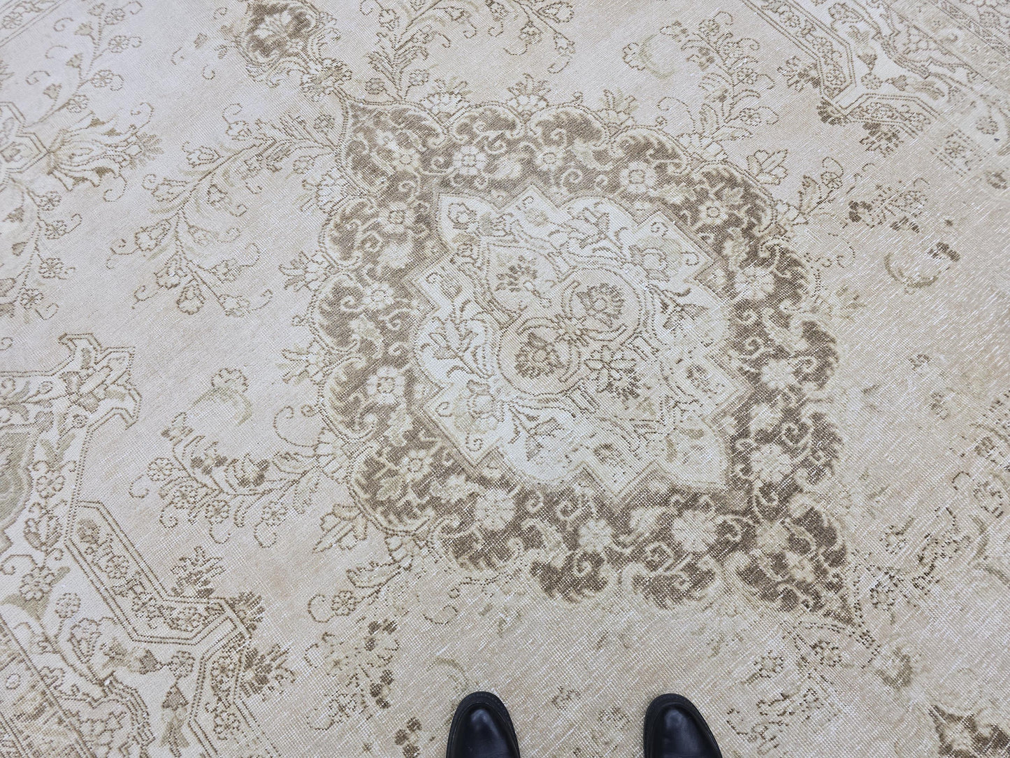 Vintage Turkish Oushak Rug: 9x12 Beige Wool Handmade Carpet