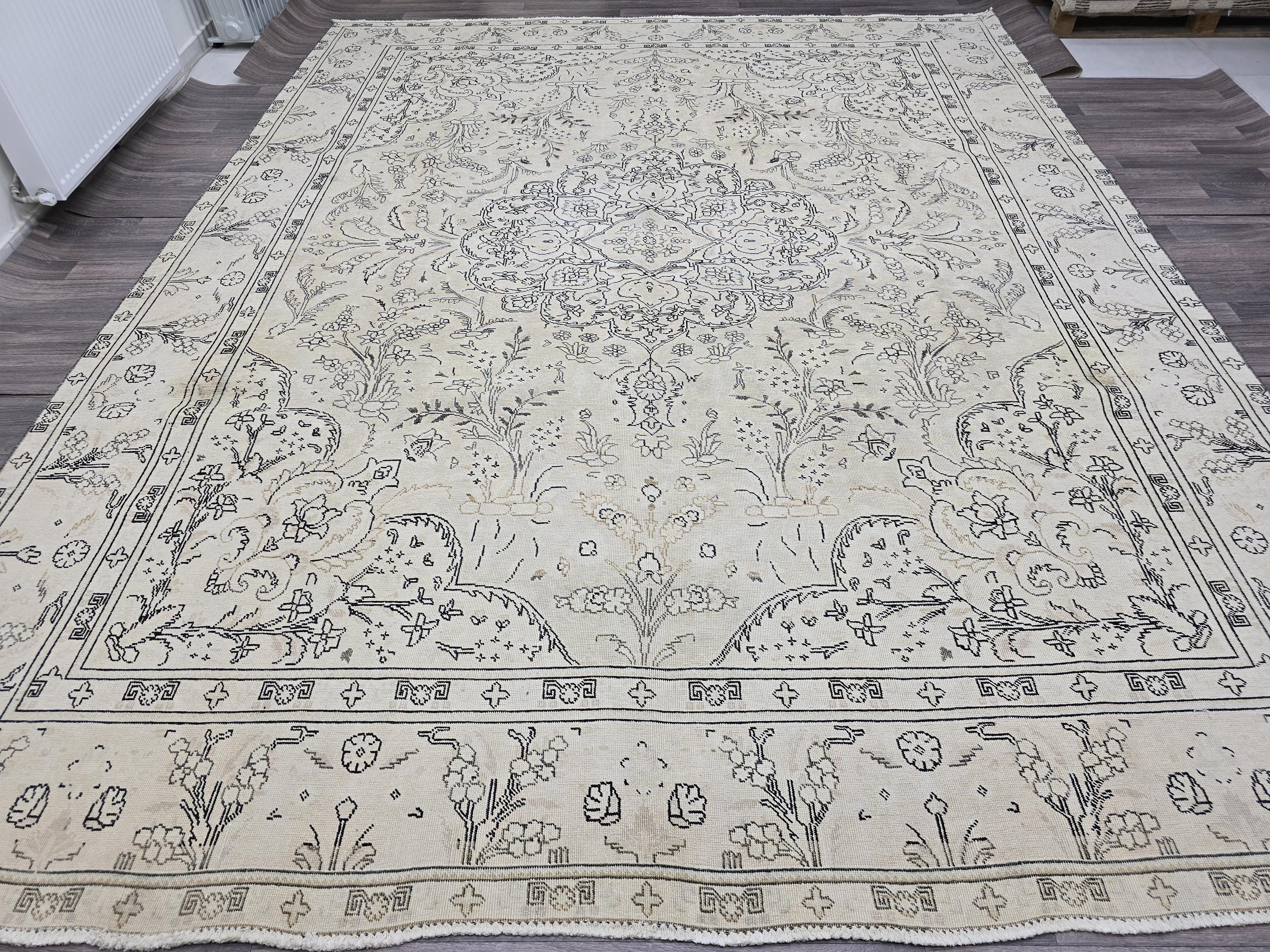 Oversize Cream Turkish Rug 10x12: Muted Vintage Wool Carpet