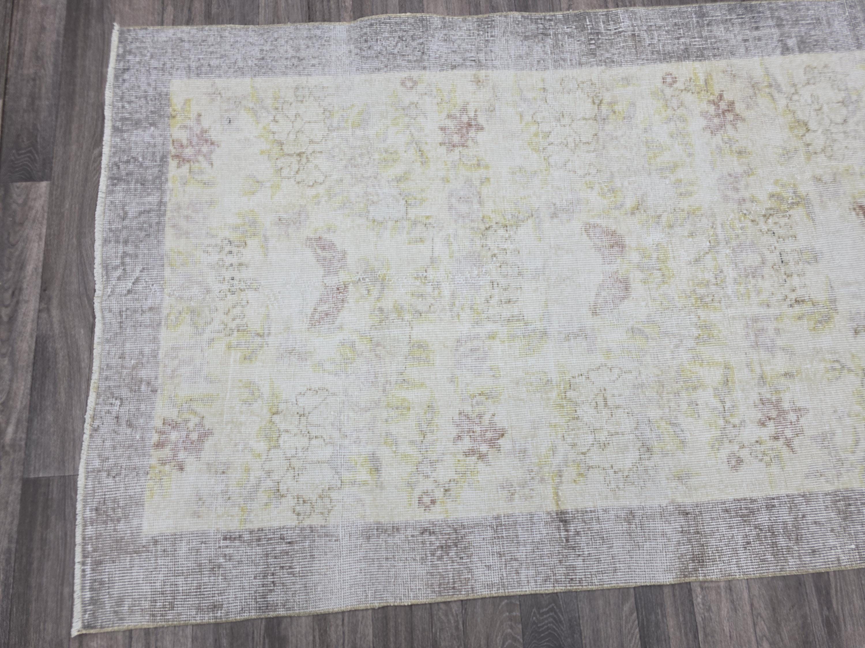 Vintage Oushak Rug: 4x7 Handknotted Wool Ivory Cream Floral Turkish Carpet