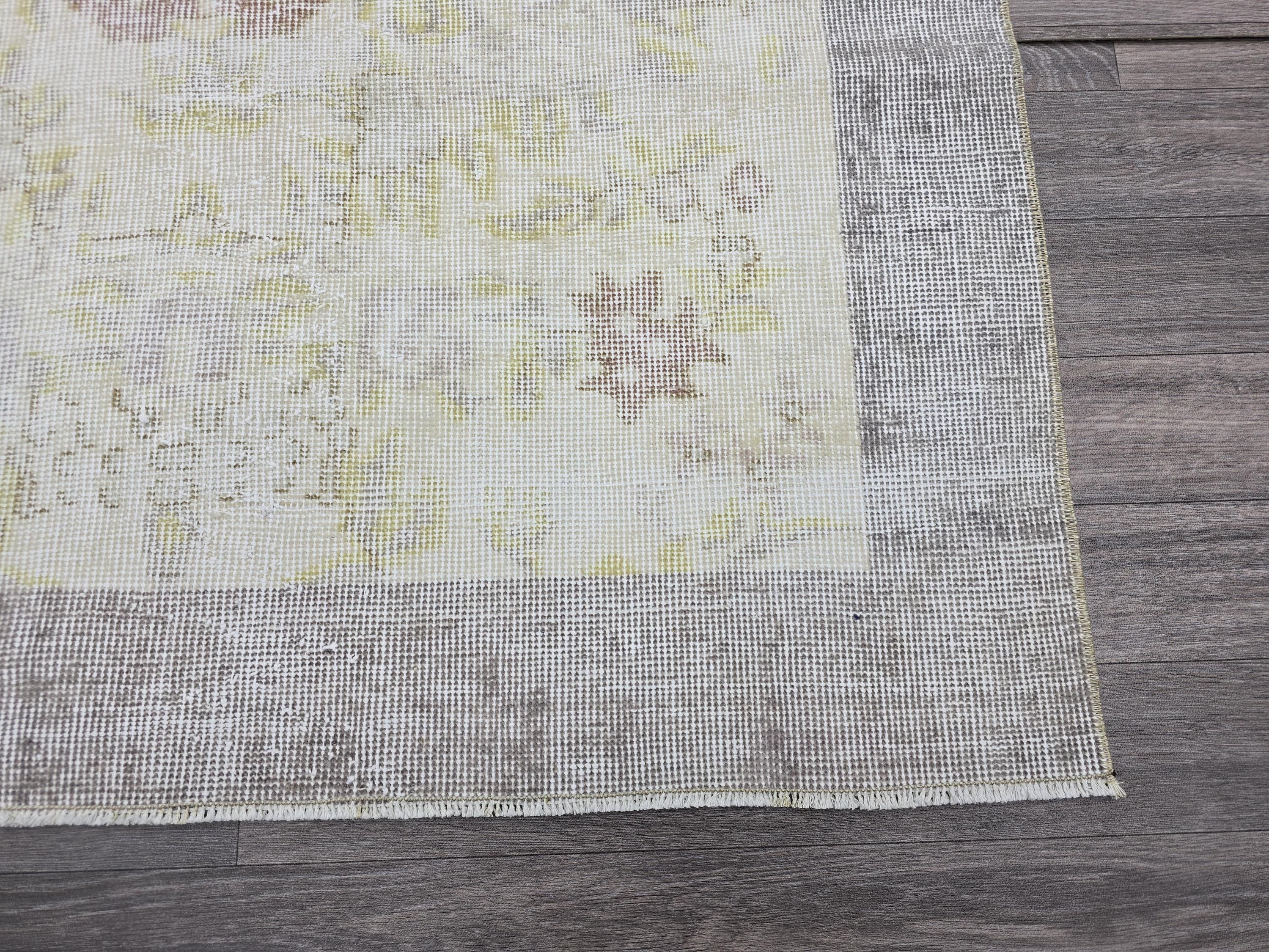 Vintage Oushak Rug: 4x7 Handknotted Wool Ivory Cream Floral Turkish Carpet