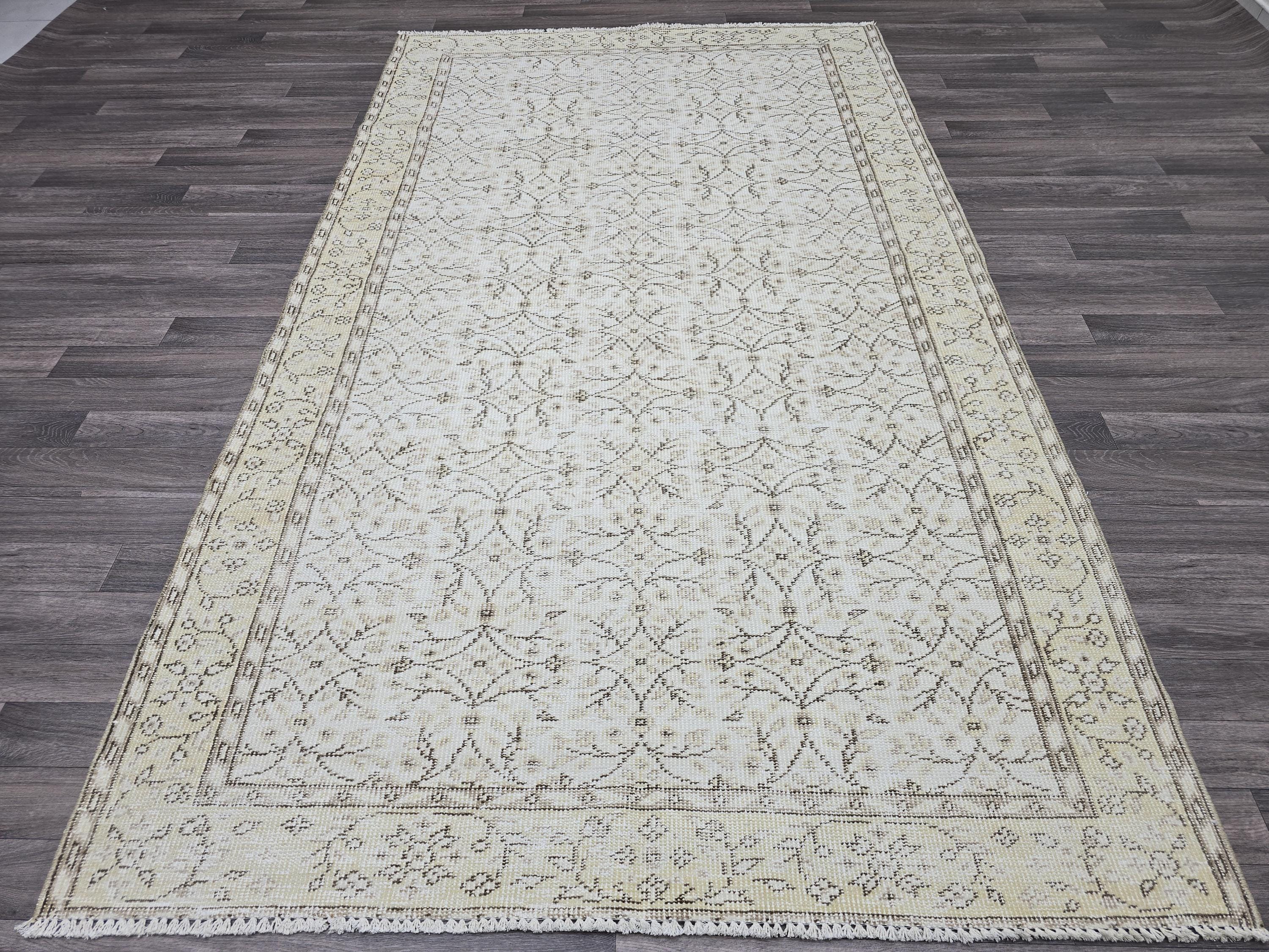5x9 Vintage Turkish Oushak Rug: Hand-Knotted Wool, Cream Neutral Carpet